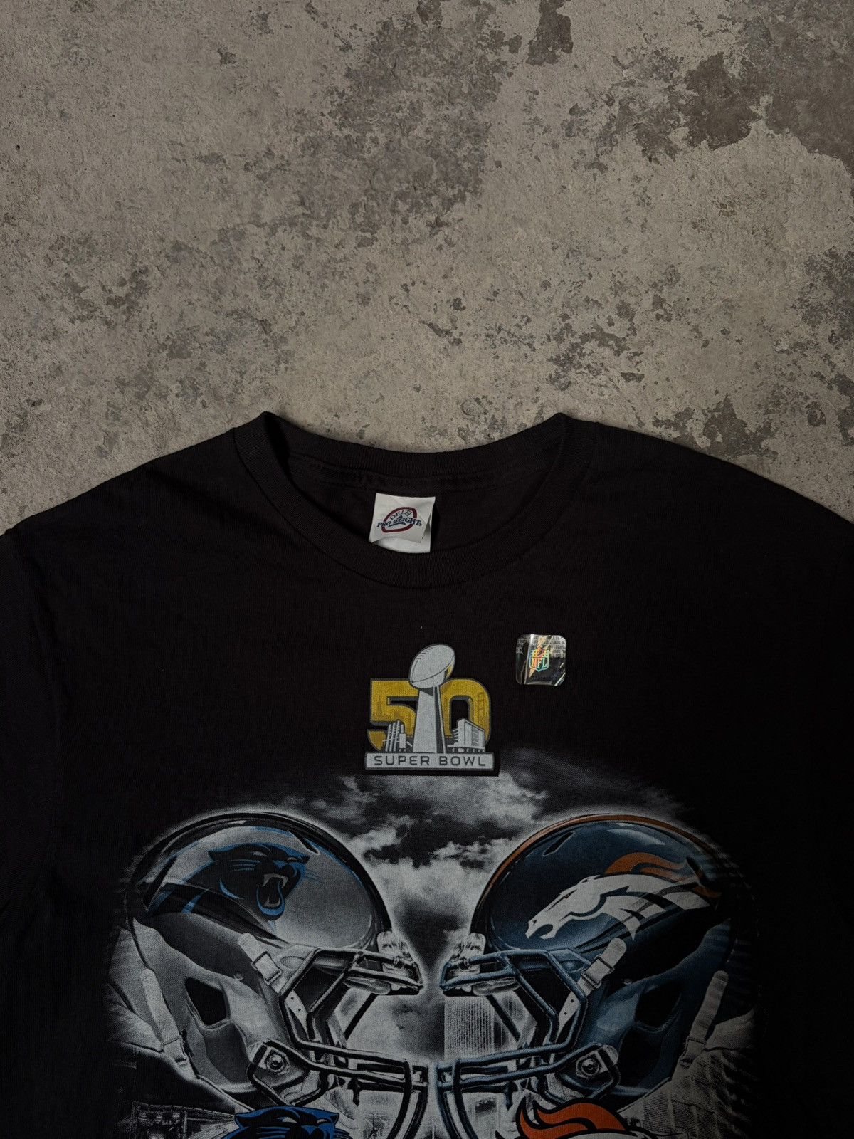 NFL 2016 Delta Super Bowl 50 Panters vs Broncos T-Shirt Size US S / EU 44-46 / 1 - 2 Thumbnail