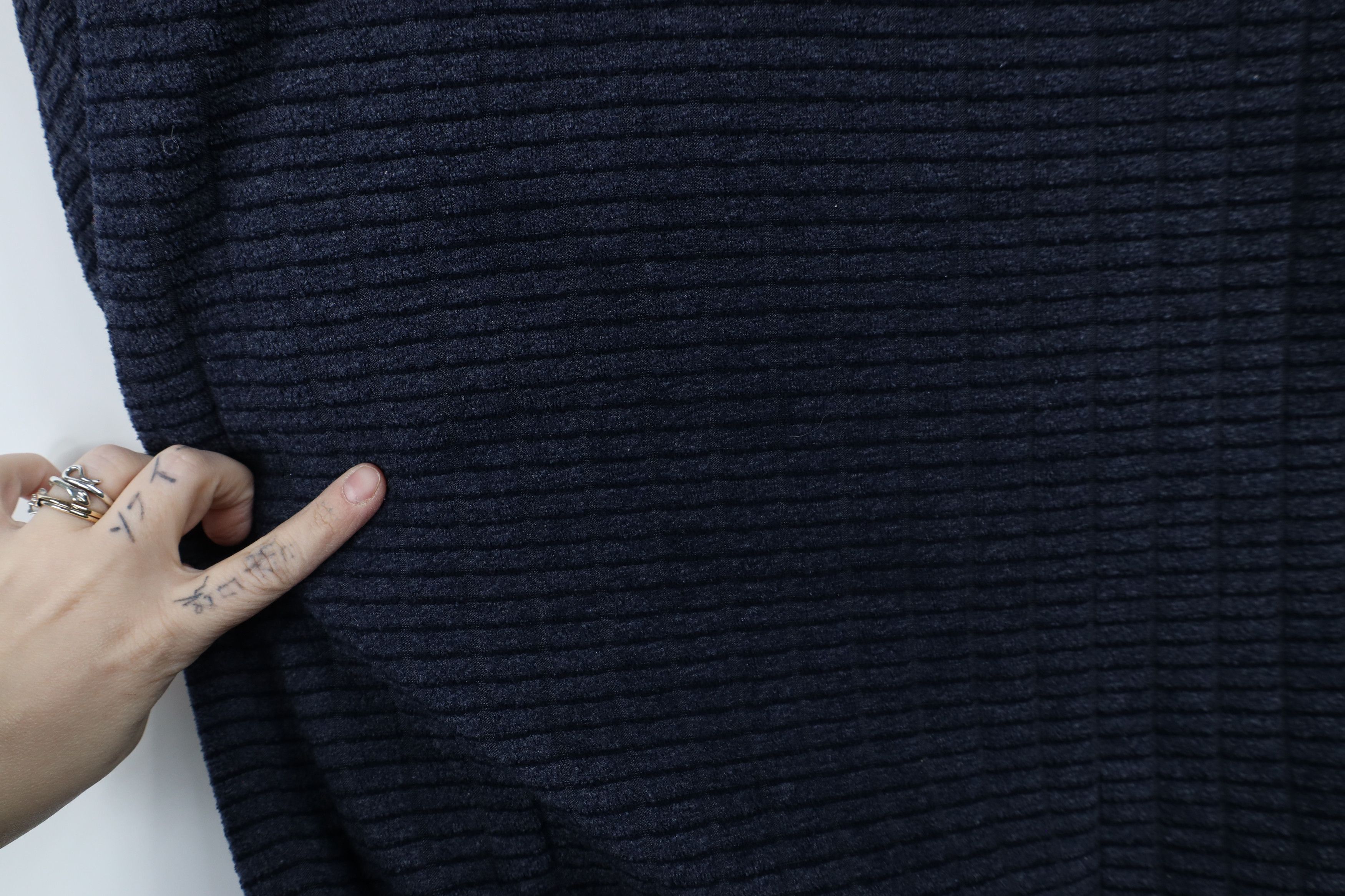 Vintage Vintage 90s Streetwear Textured Fleece Collared Sweatshirt Size US XL / EU 56 / 4 - 4 Thumbnail