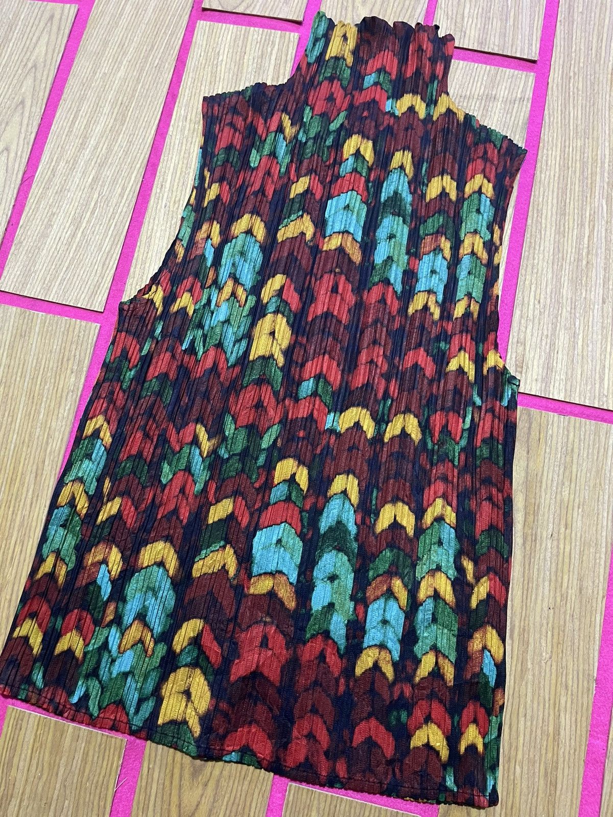 Pleats Please Issey Miyake PLEATS PLEASE ISSEY MIYAKE MULTI COLOR WOMEN'S TOP Size M / US 6-8 / IT 42-44 - 2 Thumbnail