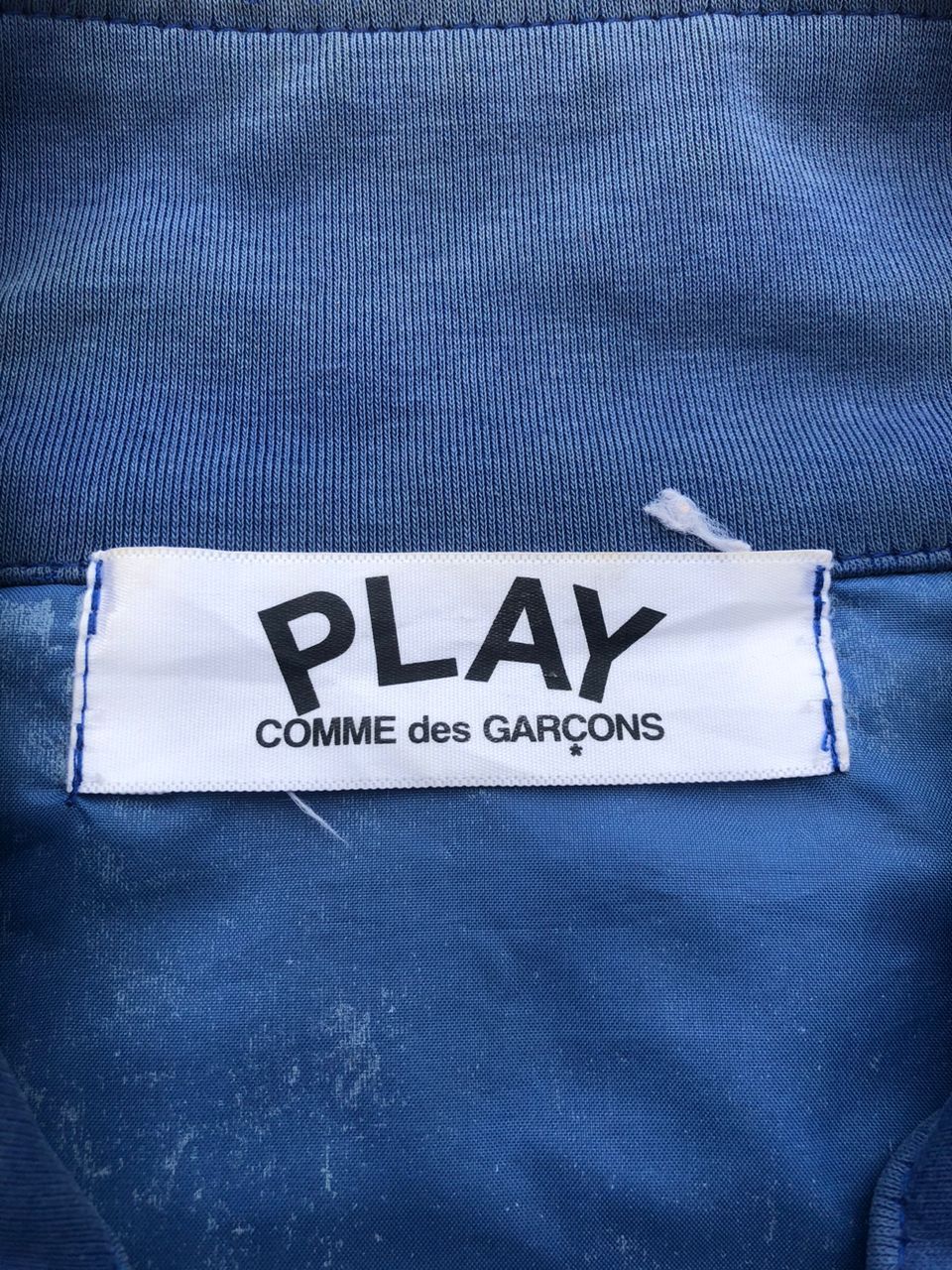 Comme des Garcons PLAY Vintage CDG Comme des Garcons Play Nylon Jacket Distressed Size US S / EU 44-46 / 1 - 3 Thumbnail