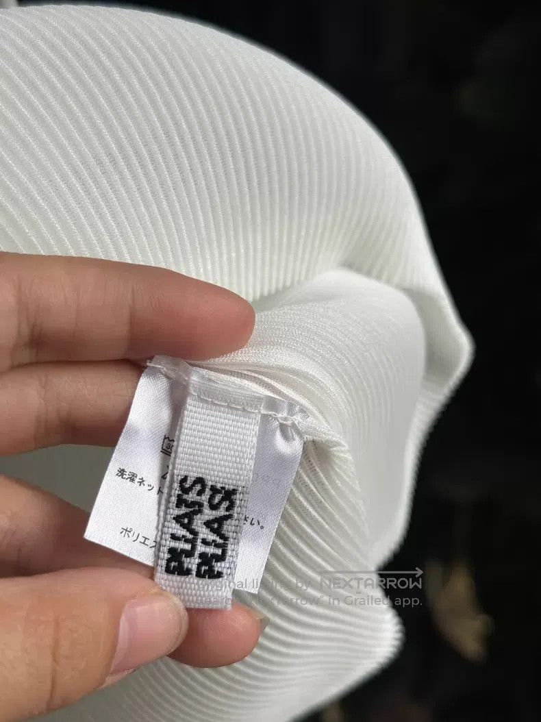 Issey Miyake Issey Miyake White Pleated Short Sleeve Size L / US 10 / IT 46 - 3 Thumbnail