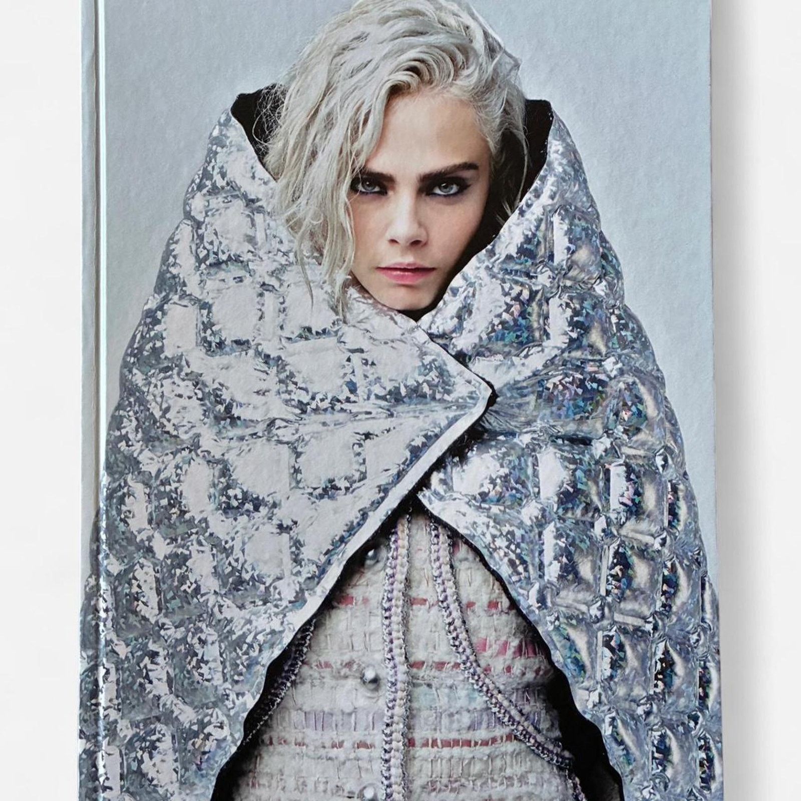 Chanel × Karl Lagerfeld Chanel GROUND CONTROL F/W 2017/18 PHOTOS BY KARL LAGERFELD Size ONE SIZE - 1 Thumbnail