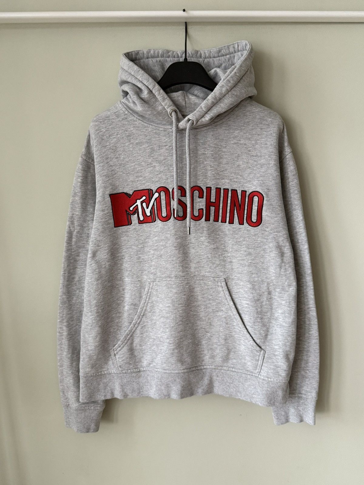 H&M × Moschino Moschino x mtv x hm logo boxy hoodie Size US S / EU 44-46 / 1 - 1 Thumbnail