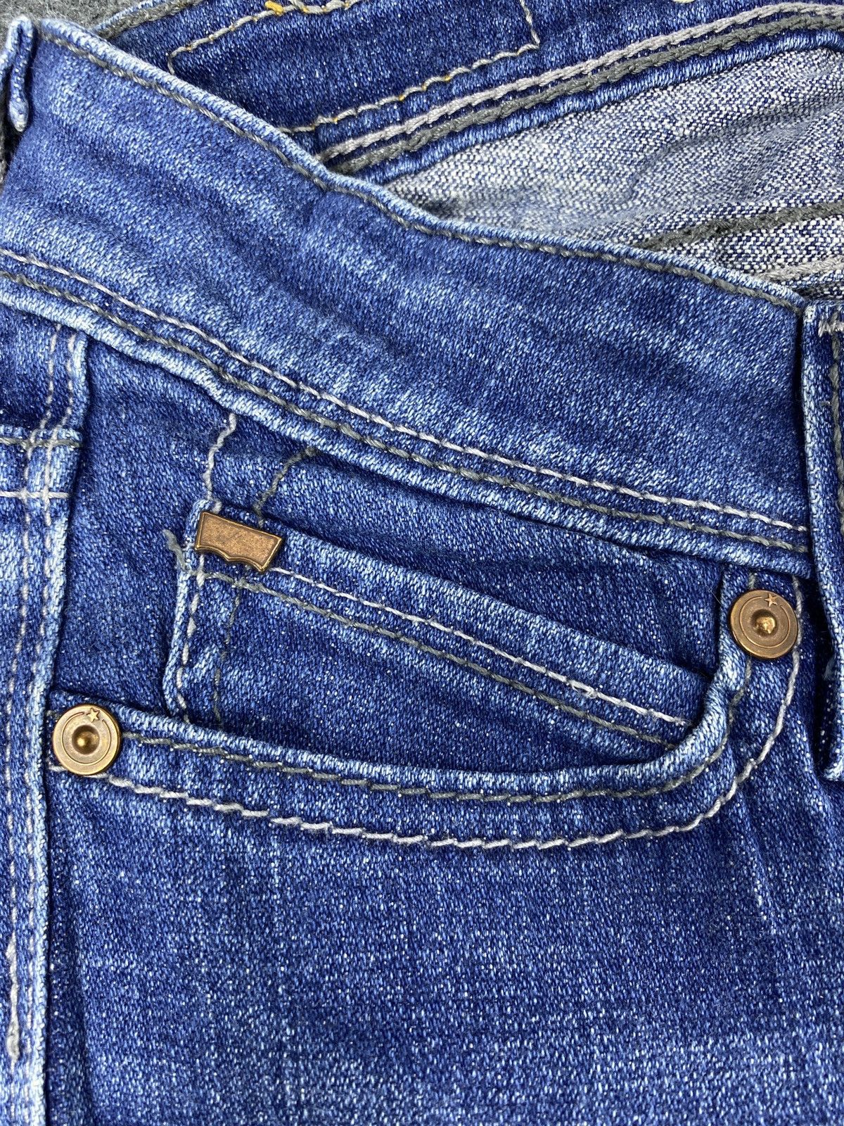 Levi's Levi's Blue Wash Flare Jeans - J1014 Size 26" / US 2 / IT 38 - 13 Thumbnail