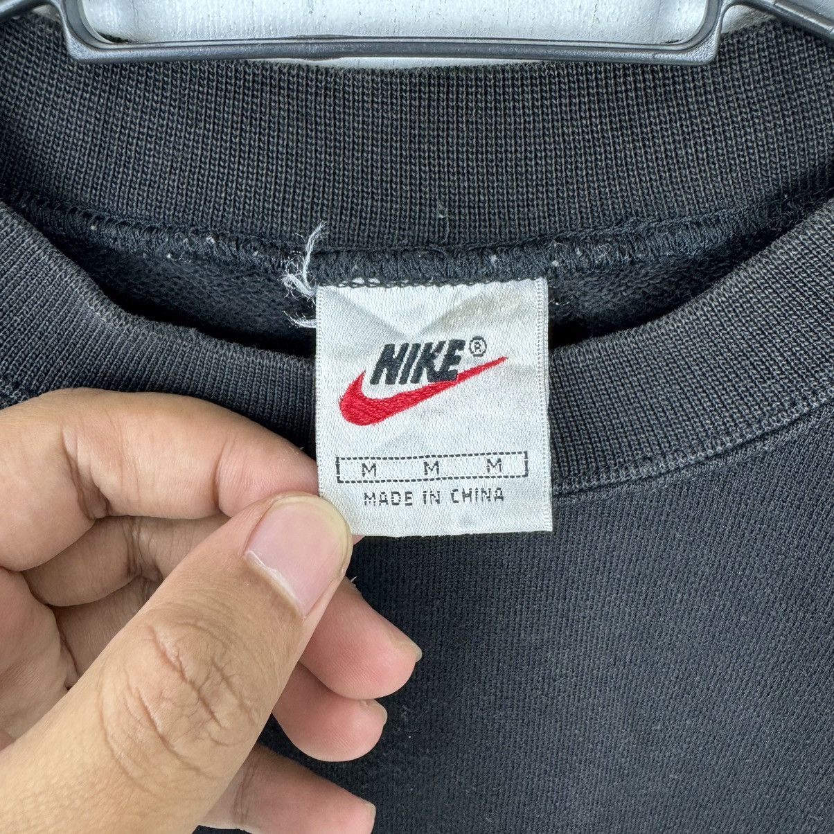 Nike × Vintage Vintage 90s Nike Big Logo Crewneck Pullover Sweatshirt Size US M / EU 48-50 / 2 - 4 Thumbnail