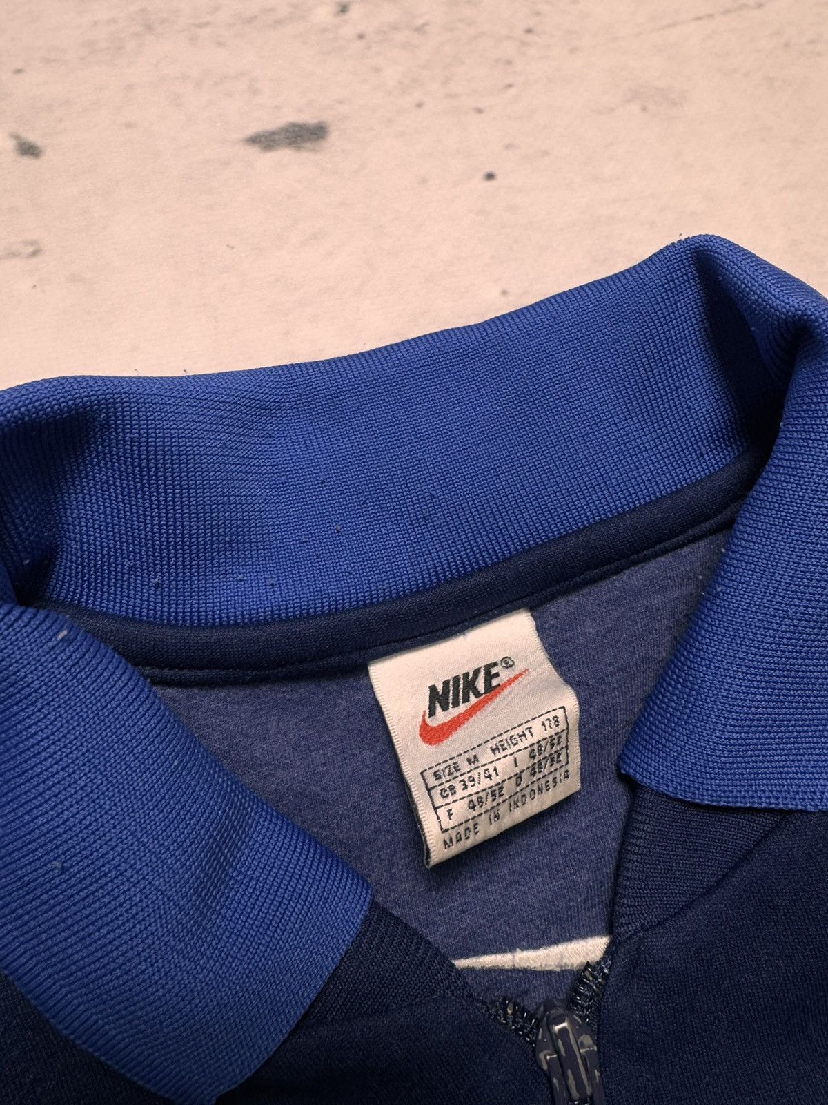 Nike × Vintage NIKE VINTAGE CENTER LOGO OVERSIZE BOXY SWEATSHIRT Size US M / EU 48-50 / 2 - 8 Thumbnail
