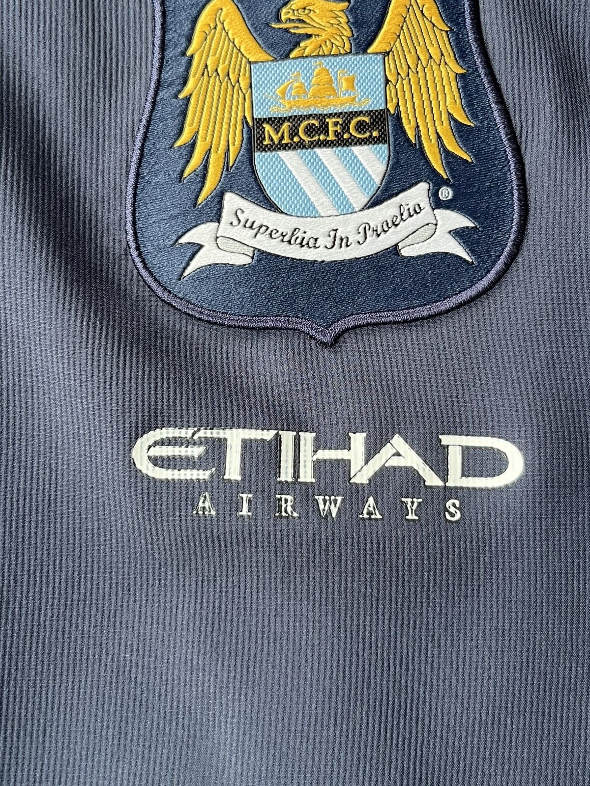 Nike Vintage Nike Light Jacket Soccer football Manchester City Size US M / EU 48-50 / 2 - 6 Thumbnail