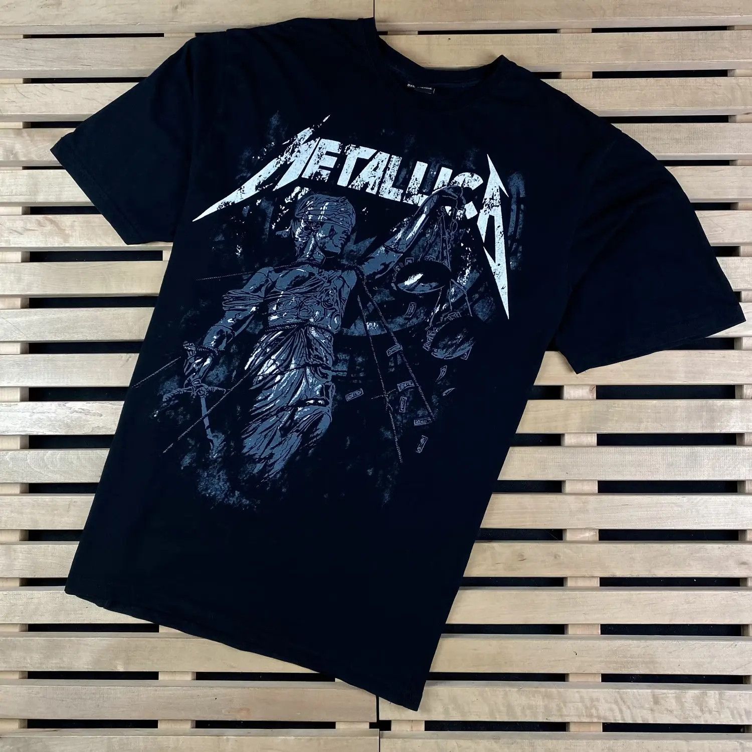Band Tees Men’s Rock T-Shirt Metallica Vintage Size 3XL Size US XXL / EU 58 / 5 - 1 Thumbnail