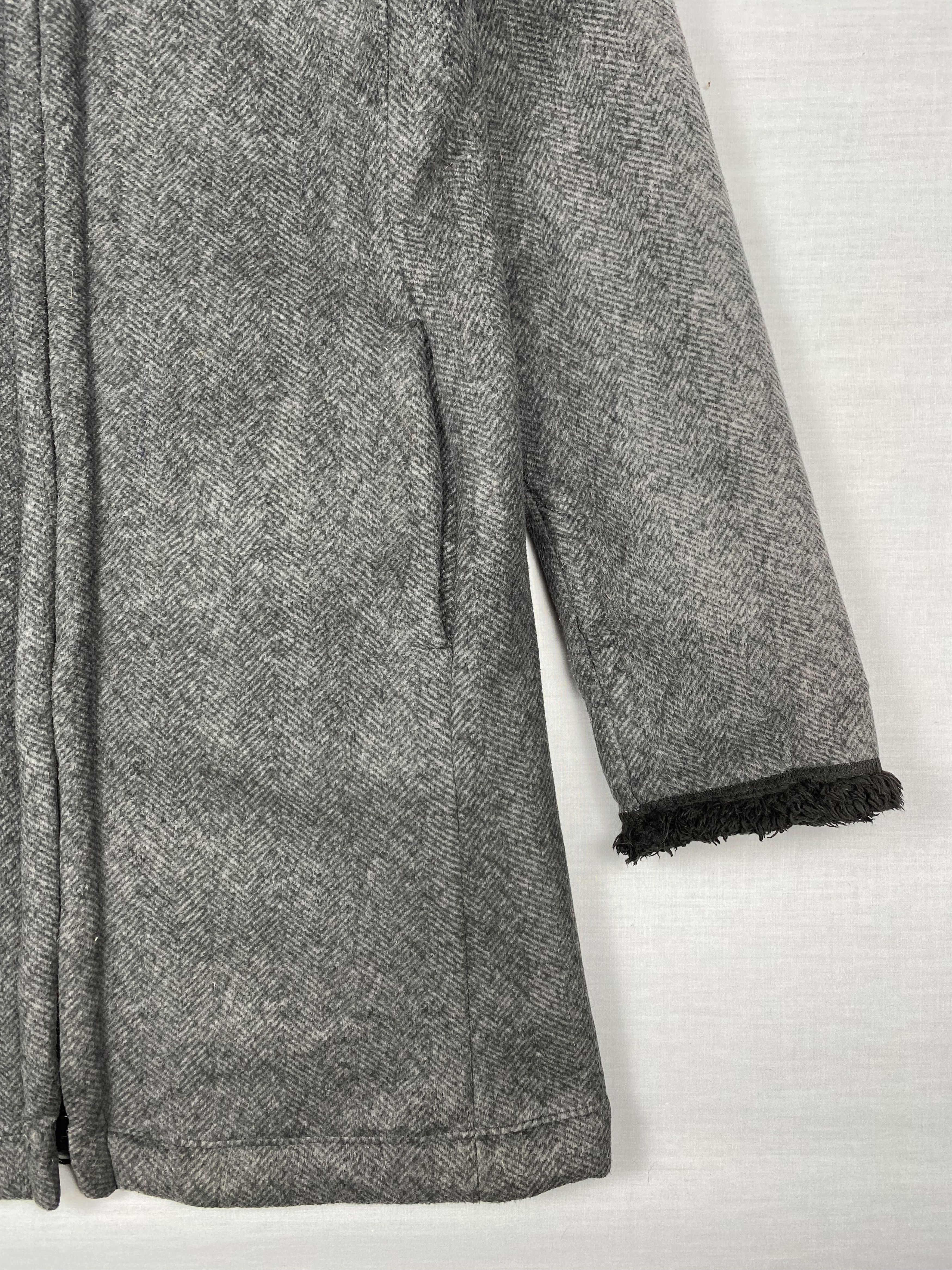 Uniqlo Vintage UNIQLO Hooded Sherpa Lining Wool-Blend Coat Size US M / EU 48-50 / 2 - 6 Thumbnail