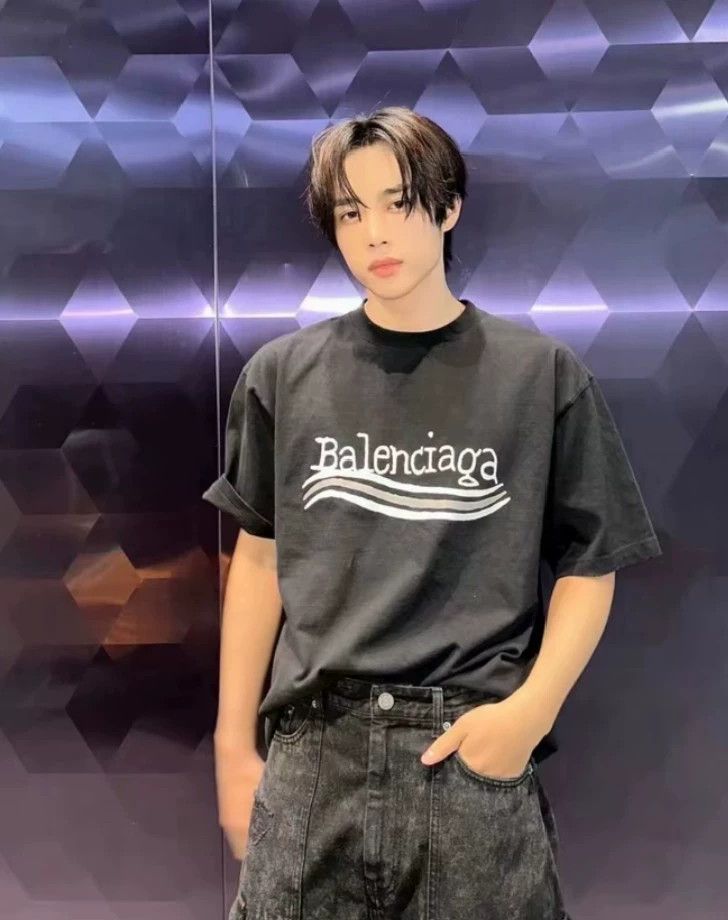 Balenciaga Balenciaga Black hand-painted graffiti wave Coca-Cola shor Size US XS / EU 42 / 0 - 5 Thumbnail