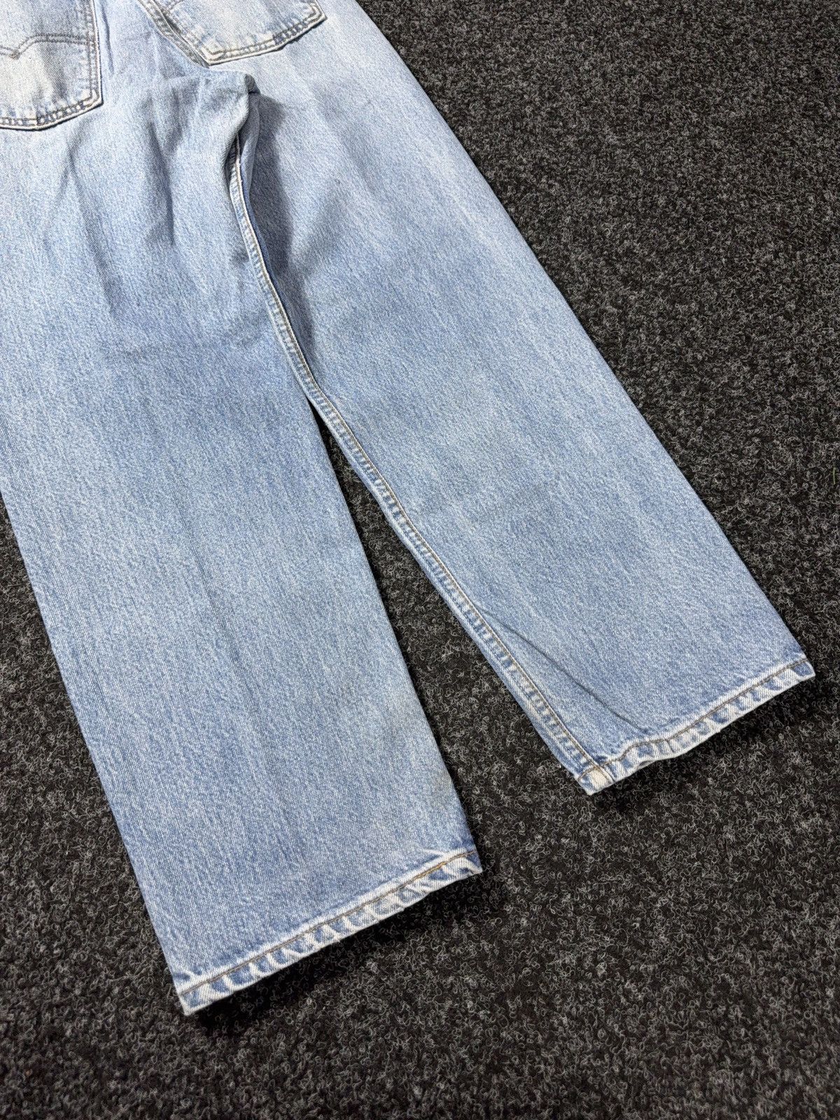 Levi's Vintage Clothing Vintage 90s Levi's 618 Relaxed Straight Light Wash Jeans Size US 32 / EU 48 - 16 Thumbnail