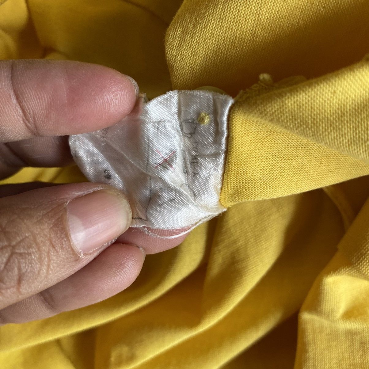 Dior Christian Dior Soft Yellow Buttoned Blouse Size M / US 6-8 / IT 42-44 - 7 Thumbnail