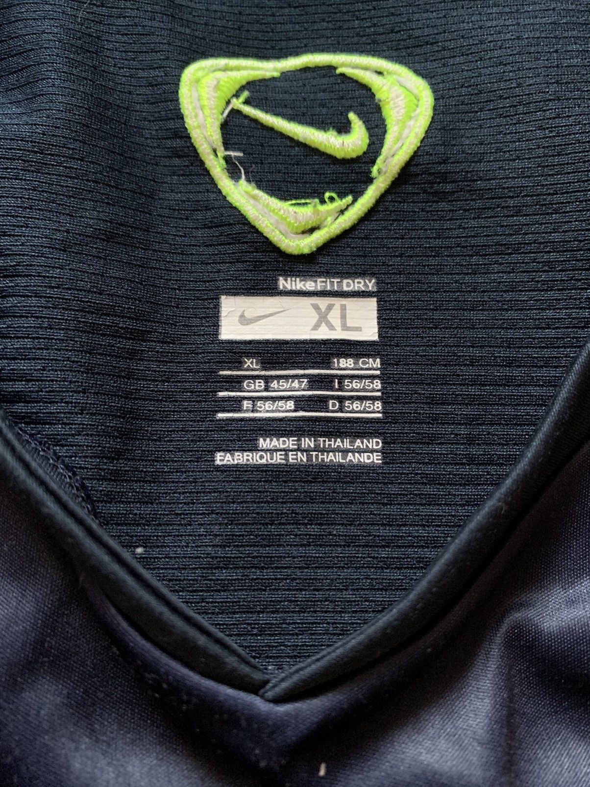 Nike Vintage Nike Barcelona 2008 2009 Training Shirt Jersey Size US XL / EU 56 / 4 - 11 Thumbnail