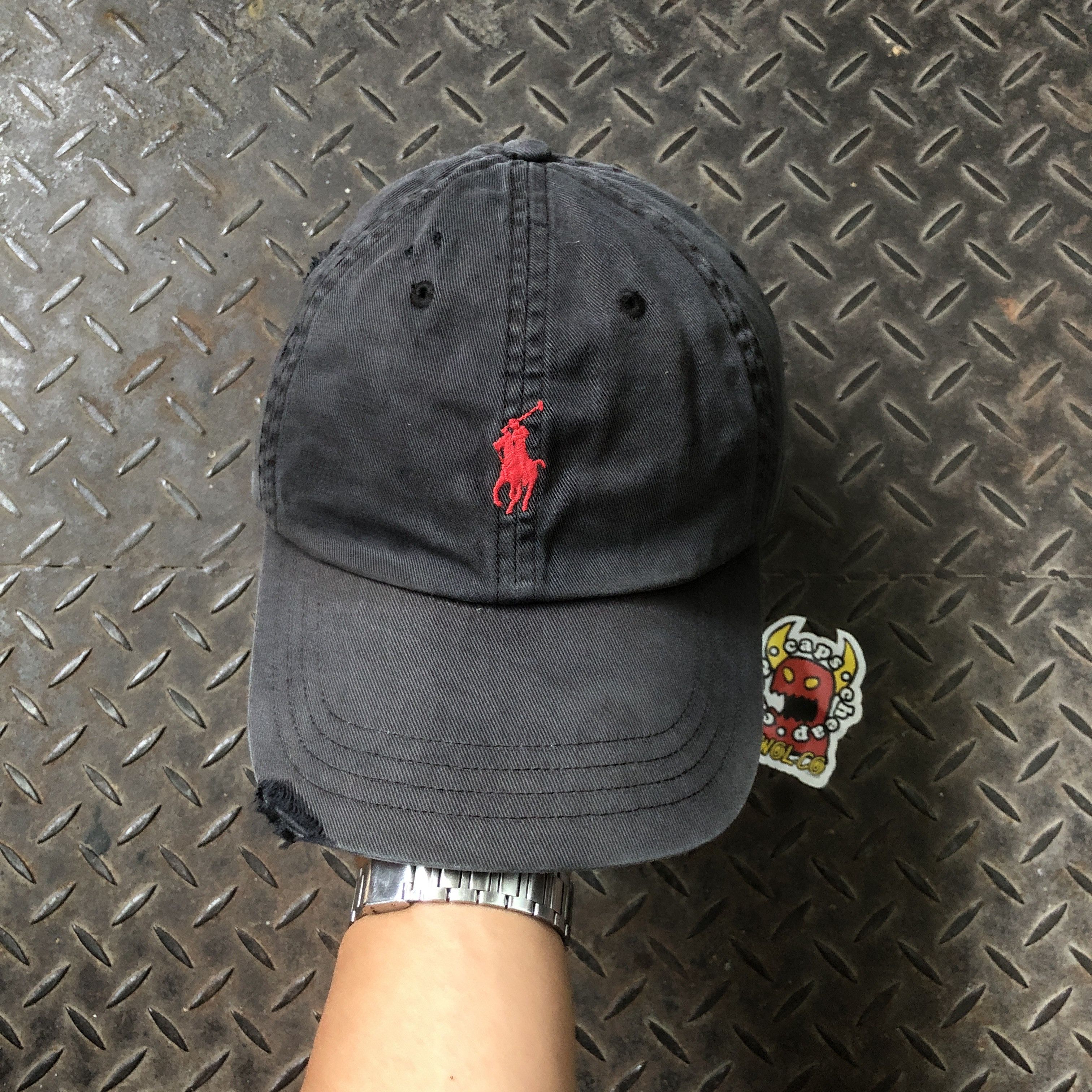 Polo Ralph Lauren Vintage Polo Ralph Lauren Distressed Sunfaded Hat Size ONE SIZE - 2 Thumbnail
