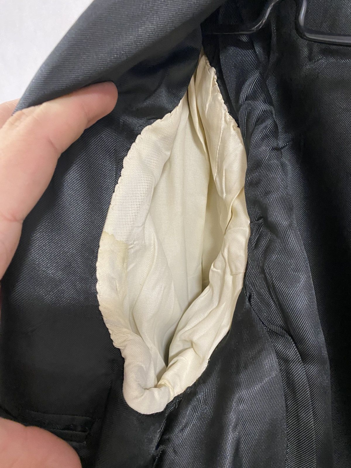 Vintage Antique Black Tuxedo with Shawl Lapel Suit Smoking 60’s Size 48R - 10 Thumbnail