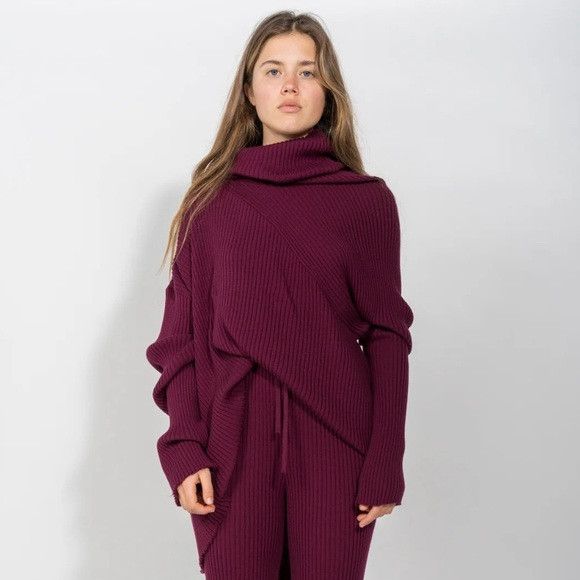Marques'Almeida Marques Almeida Burgundy Ribbed Merino Wool Sweater - XS/S Size XS / US 0-2 / IT 36-38 - 1 Thumbnail