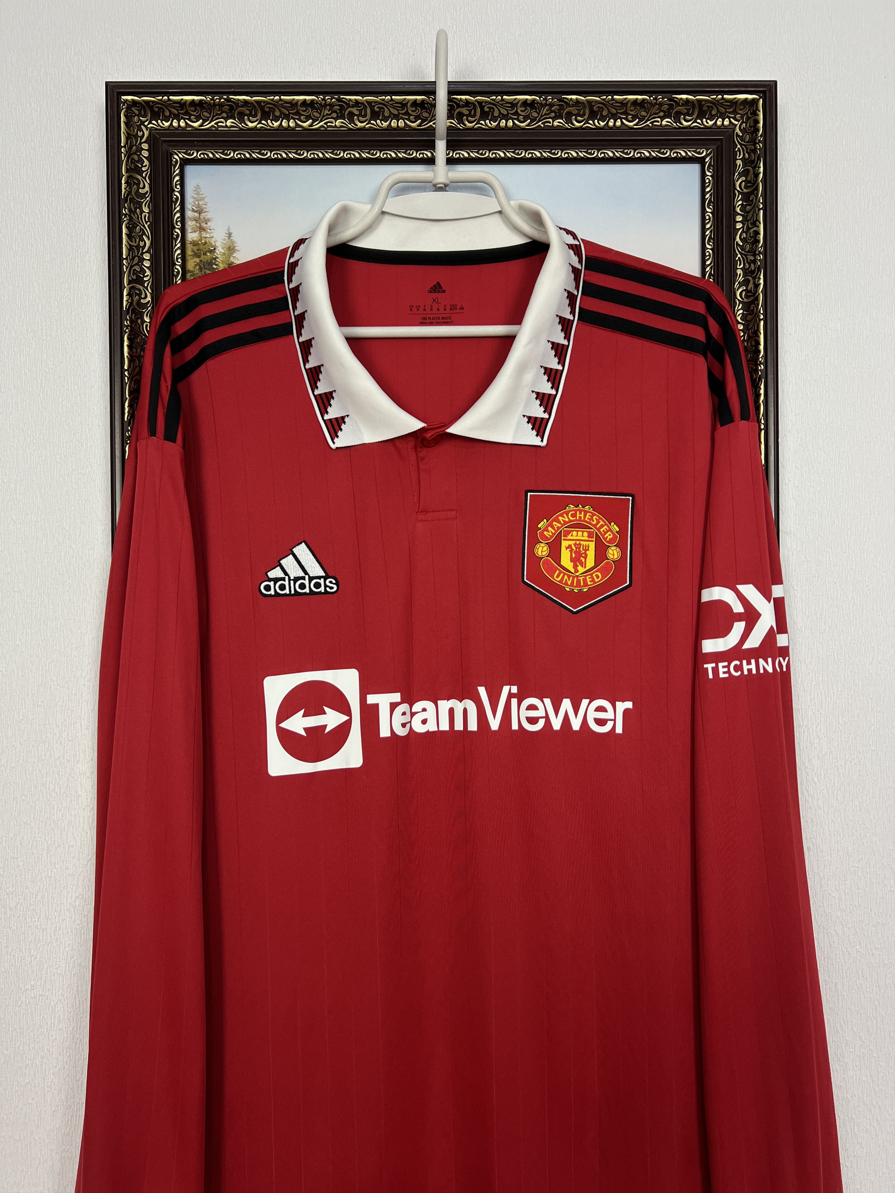 Adidas Manchester United football shirt 2022 Long Sleeve Jersey Size US XL / EU 56 / 4 - 2 Thumbnail