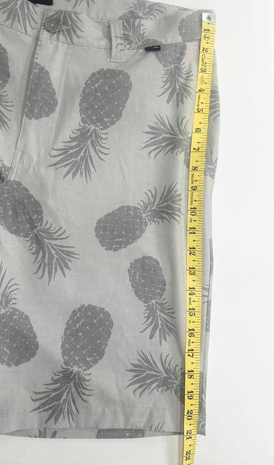 TravisMathew Travis Mathew Pineapple Print Flat Chino Shorts Gray L Size US 34 / EU 50 - 7 Thumbnail