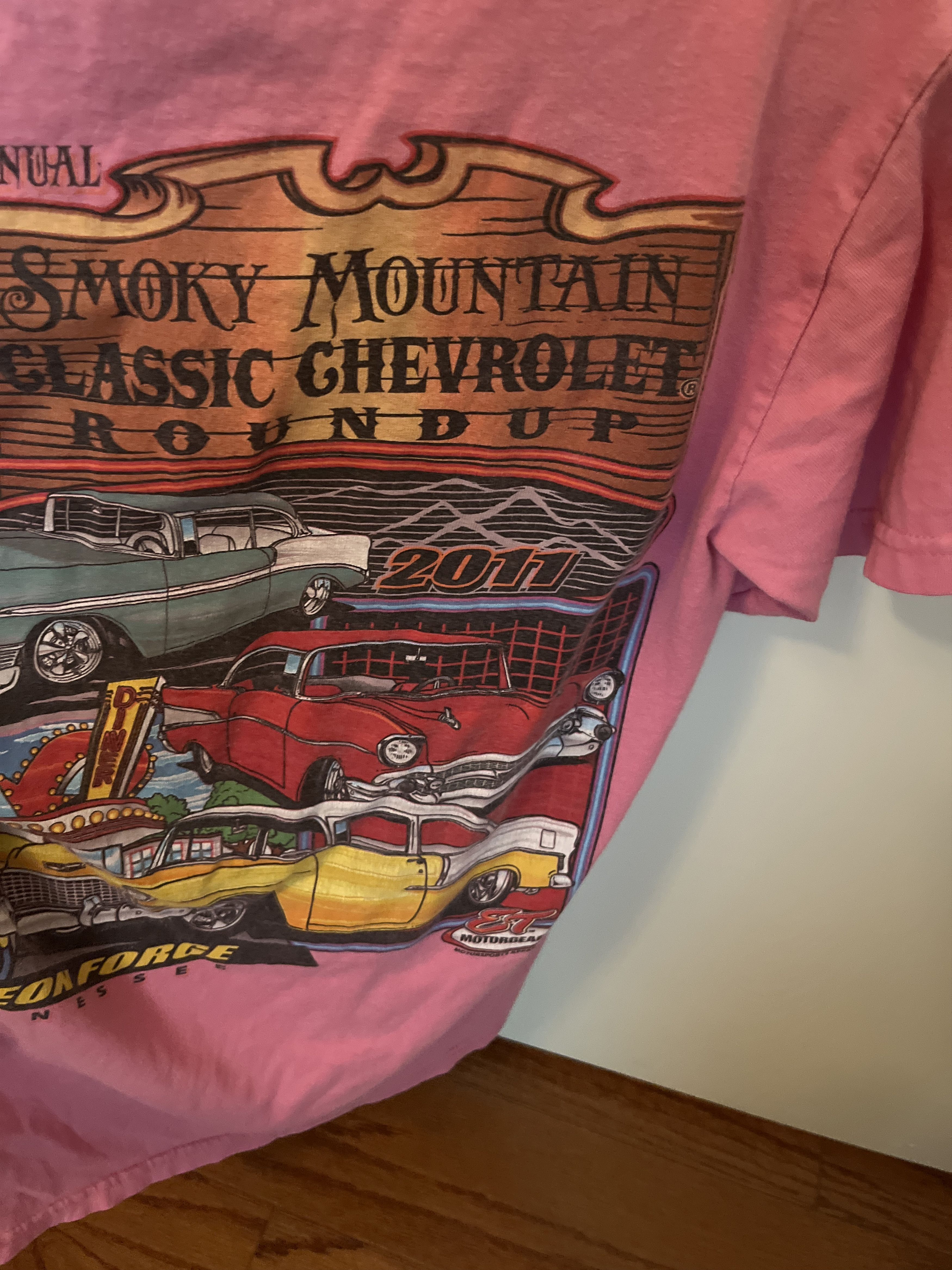 Vintage Pink Vintage Chevy T-Shirt Size US S / EU 44-46 / 1 - 4 Thumbnail