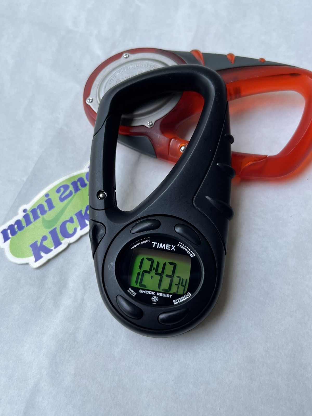 Timex Vintage TMX TIMEX GRIP CLIP CARABINER TOMB RAIDER WATCH Size ONE SIZE - 1 Thumbnail