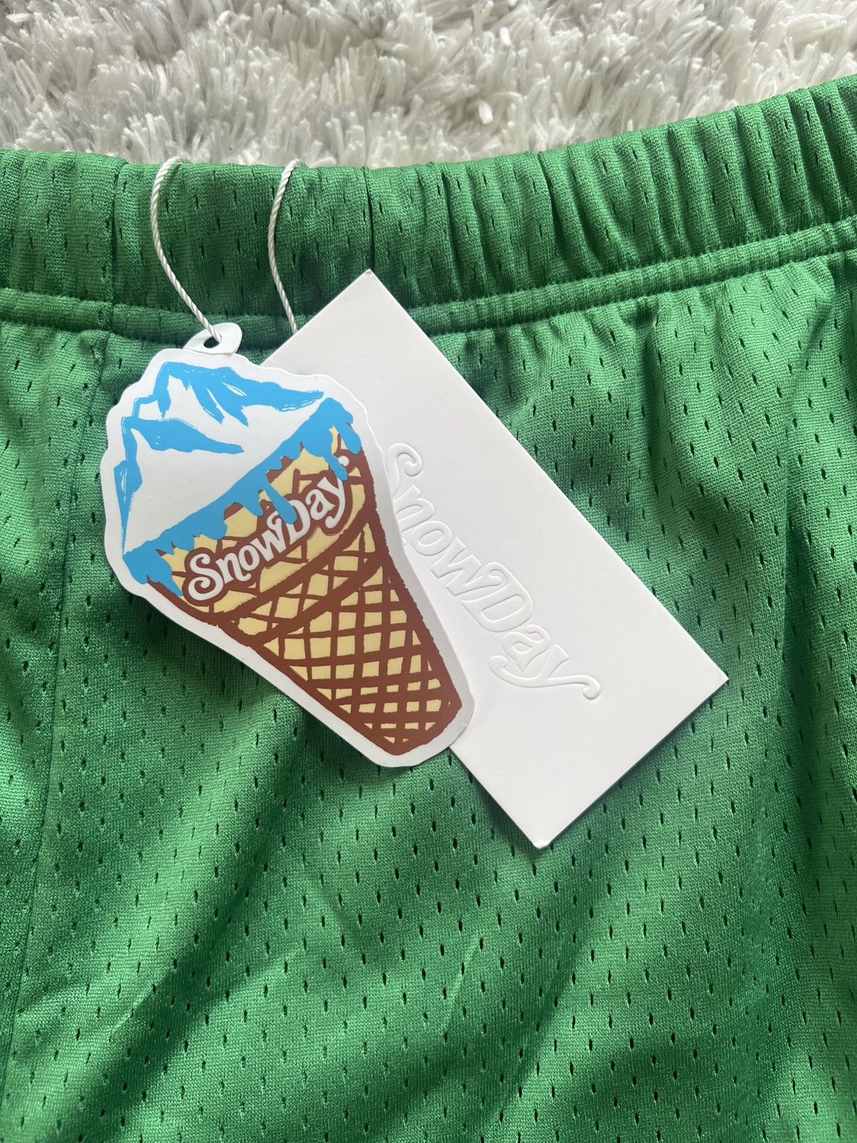 Snowday Snow day green basketball shorts Size US 32 / EU 48 - 6 Thumbnail