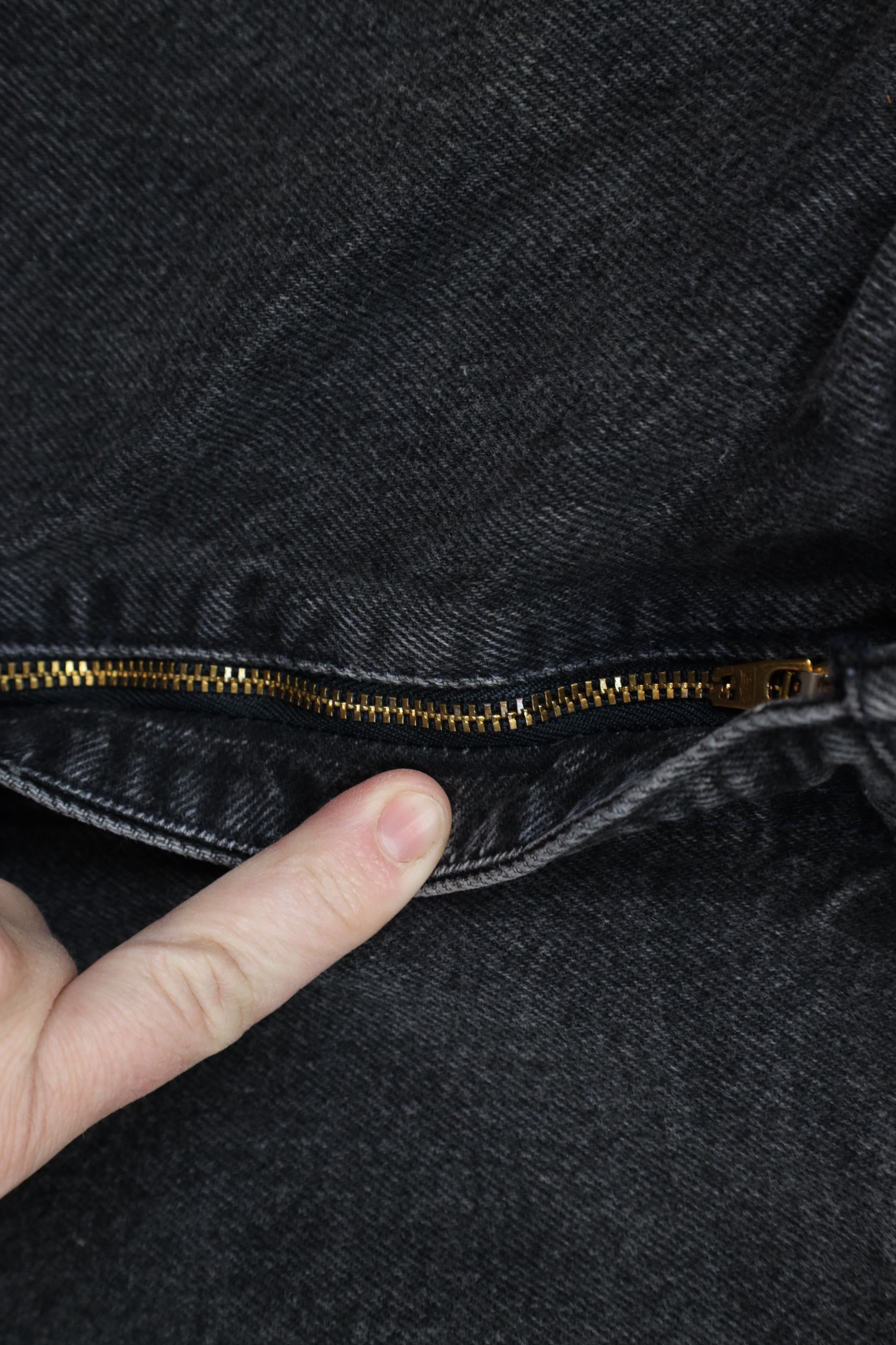 Levi's × Vintage Vintage 90s Levis 550 Orange Tab Leg Jeans Black USA Size US 40 / EU 56 - 7 Thumbnail