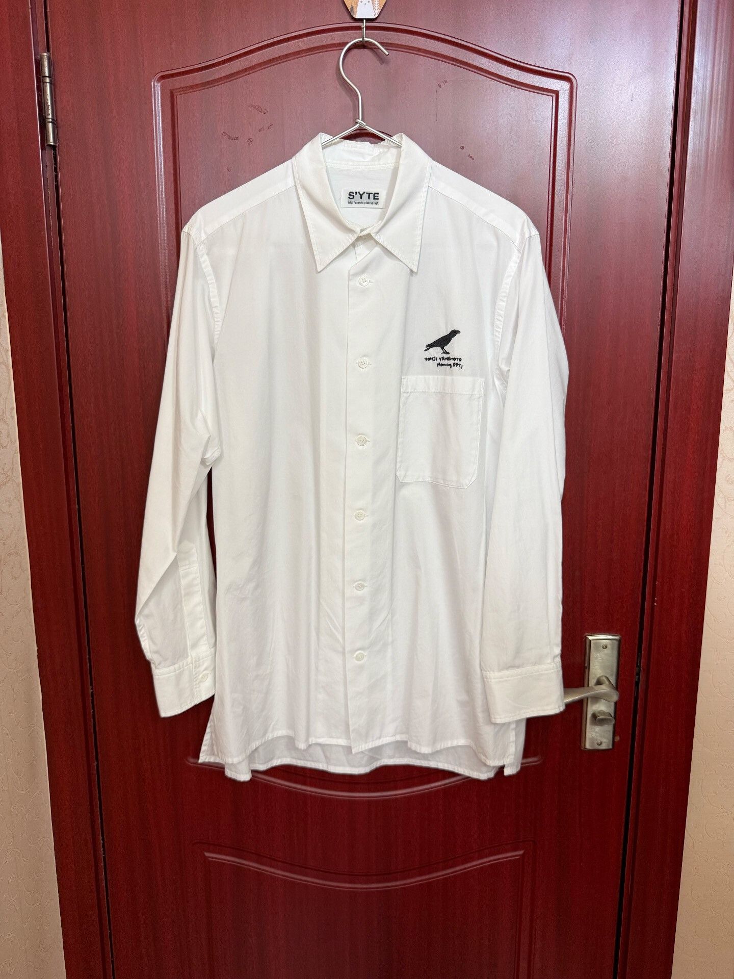Yohji Yamamoto Yohji Yamamoto Shirt with Raven Embroidery Size US L / EU 52-54 / 3 - 1 Thumbnail