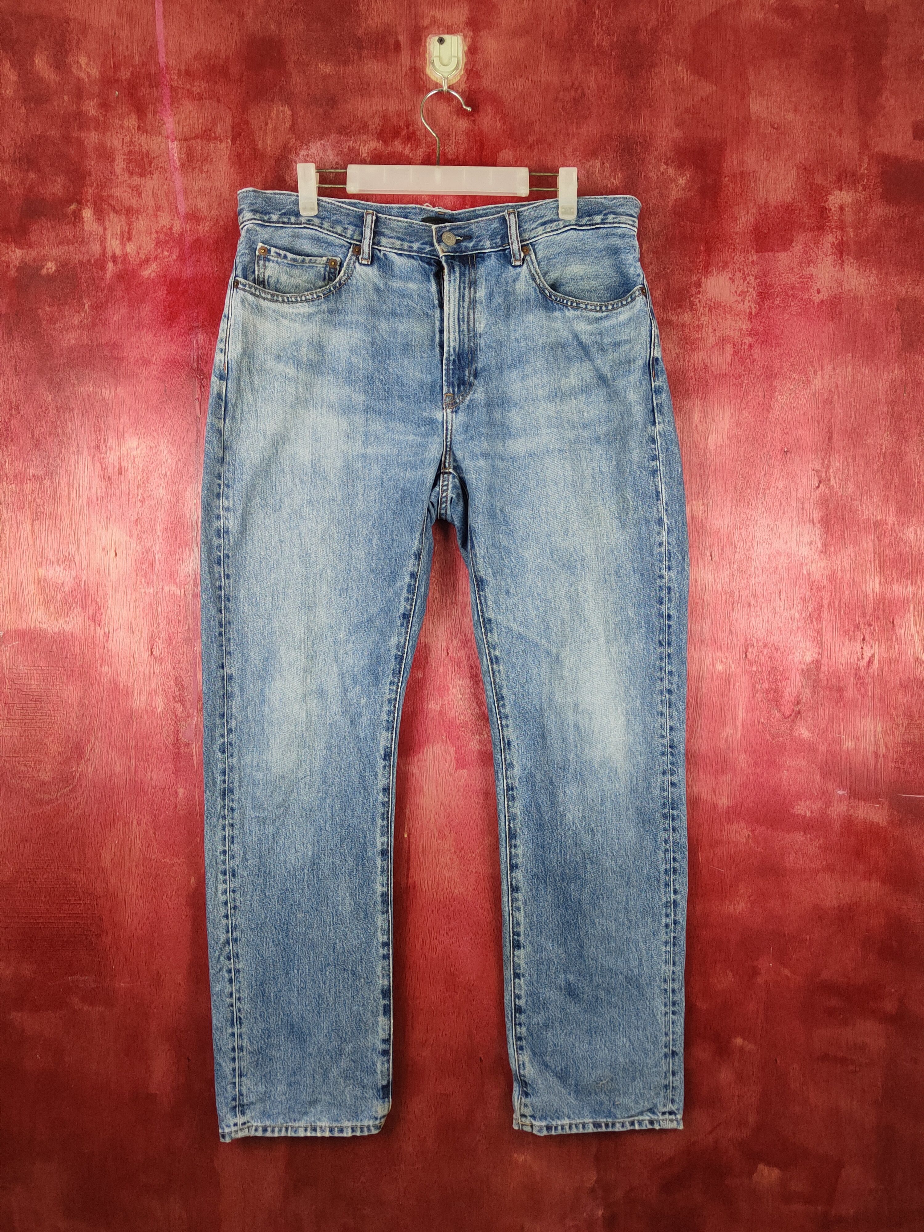 Japanese Brand Uniqlo Blue Faded Distressed Ripped Jeans #S1661 Size US 34 / EU 50 - 1 Thumbnail