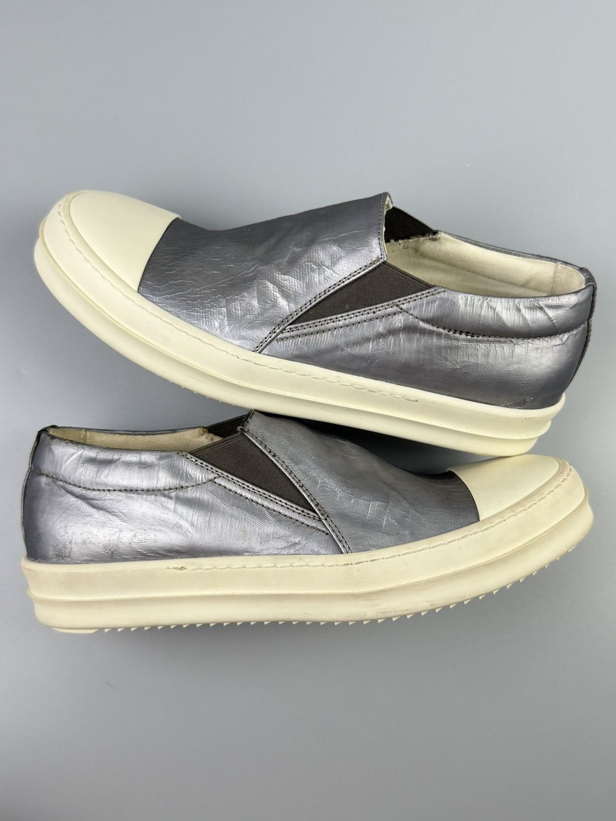 Rick Owens Drkshdw Rick Owens Drkshdw - Silver Slip on Boat Sneakers Size US 7 / EU 40 - 7 Thumbnail