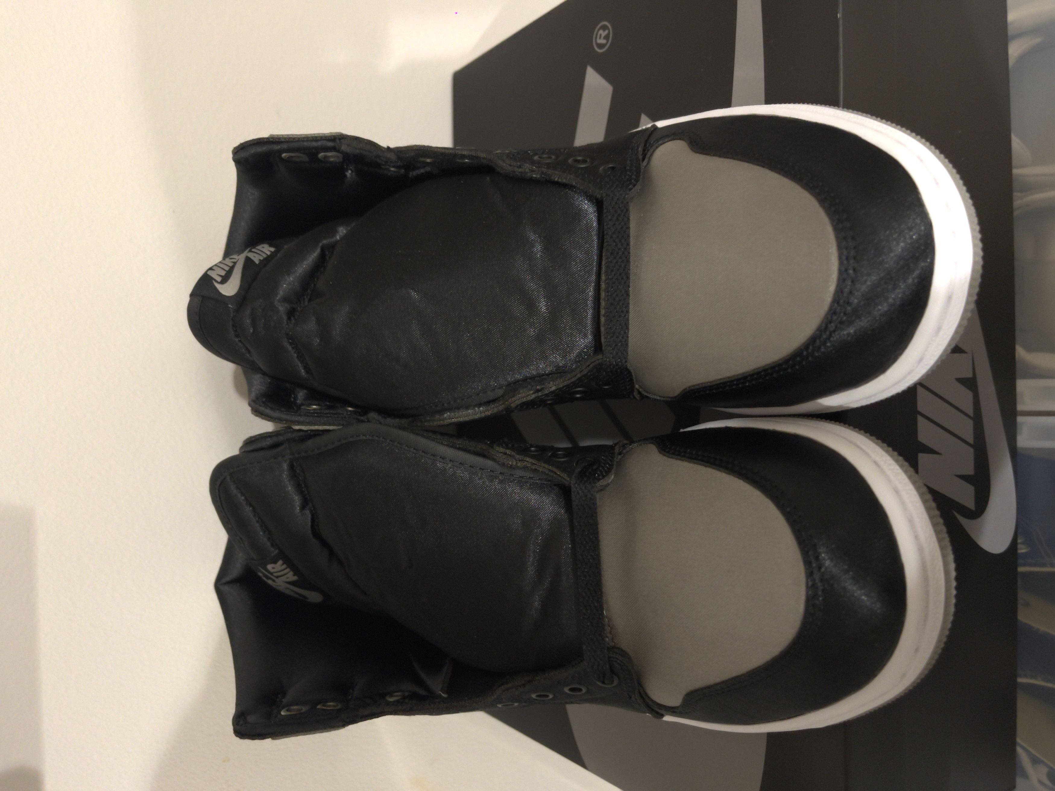 Jordan Brand Air Jordan 1 Retro High OG “Chrome” (Women’s 10 / M8.5) Size US 8.5 / EU 41-42 - 1 Thumbnail