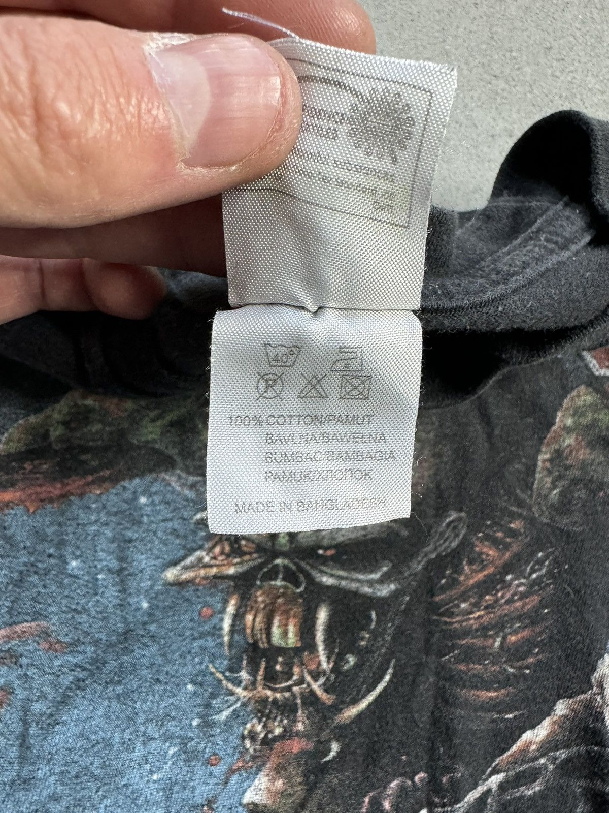 Band Tees × Iron Maiden Iron Maiden World Tour 2010 Tee T-Shirt L The Final Frontier Size US M / EU 48-50 / 2 - 4 Thumbnail
