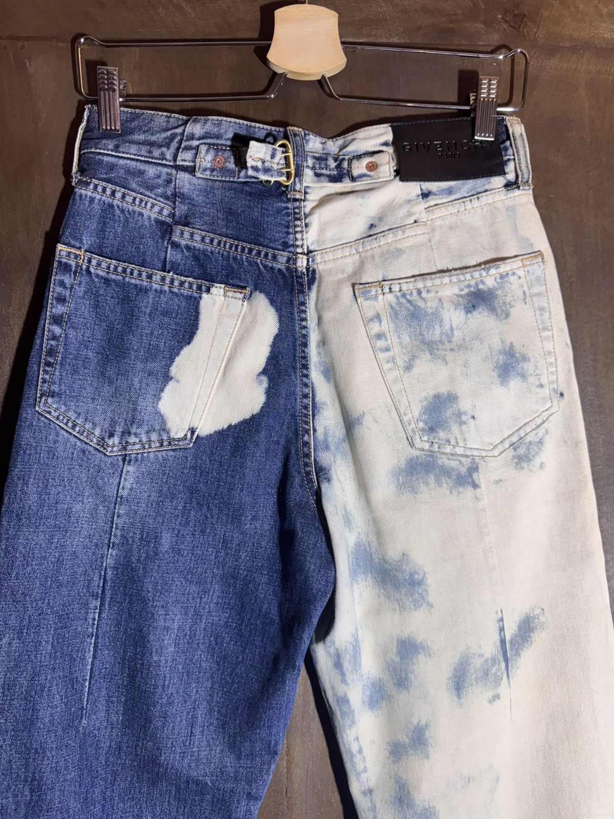 Givenchy givenchy ss20 runway bleached denim pants 26 wo Size 26" / US 2 / IT 38 - 7 Thumbnail