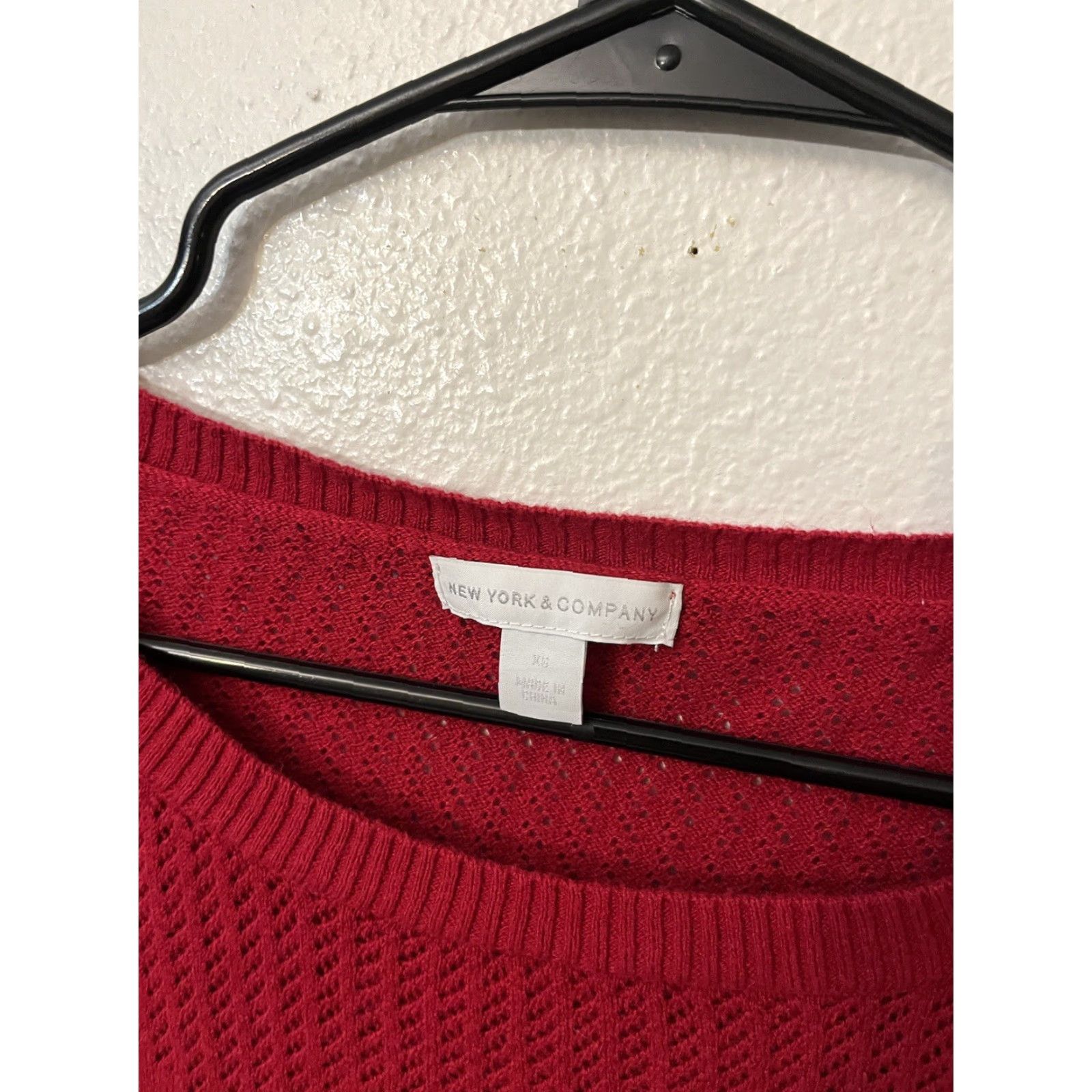 Vintage New York & Company Sweater XS Red Pullover Long Sleeve Knit Shirt Women Regular Size XS / US 0-2 / IT 36-38 - 2 Thumbnail