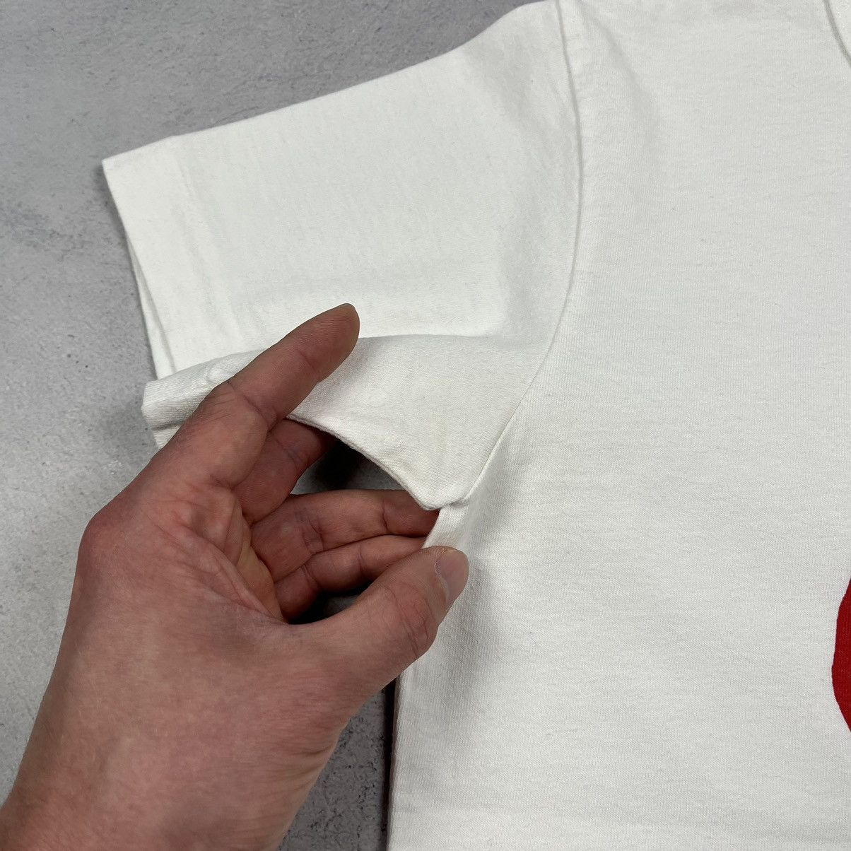 Comme des Garcons Ladies Comme Des Garçons Double Heart big logo T shirt Size L / US 10 / IT 46 - 12 Thumbnail