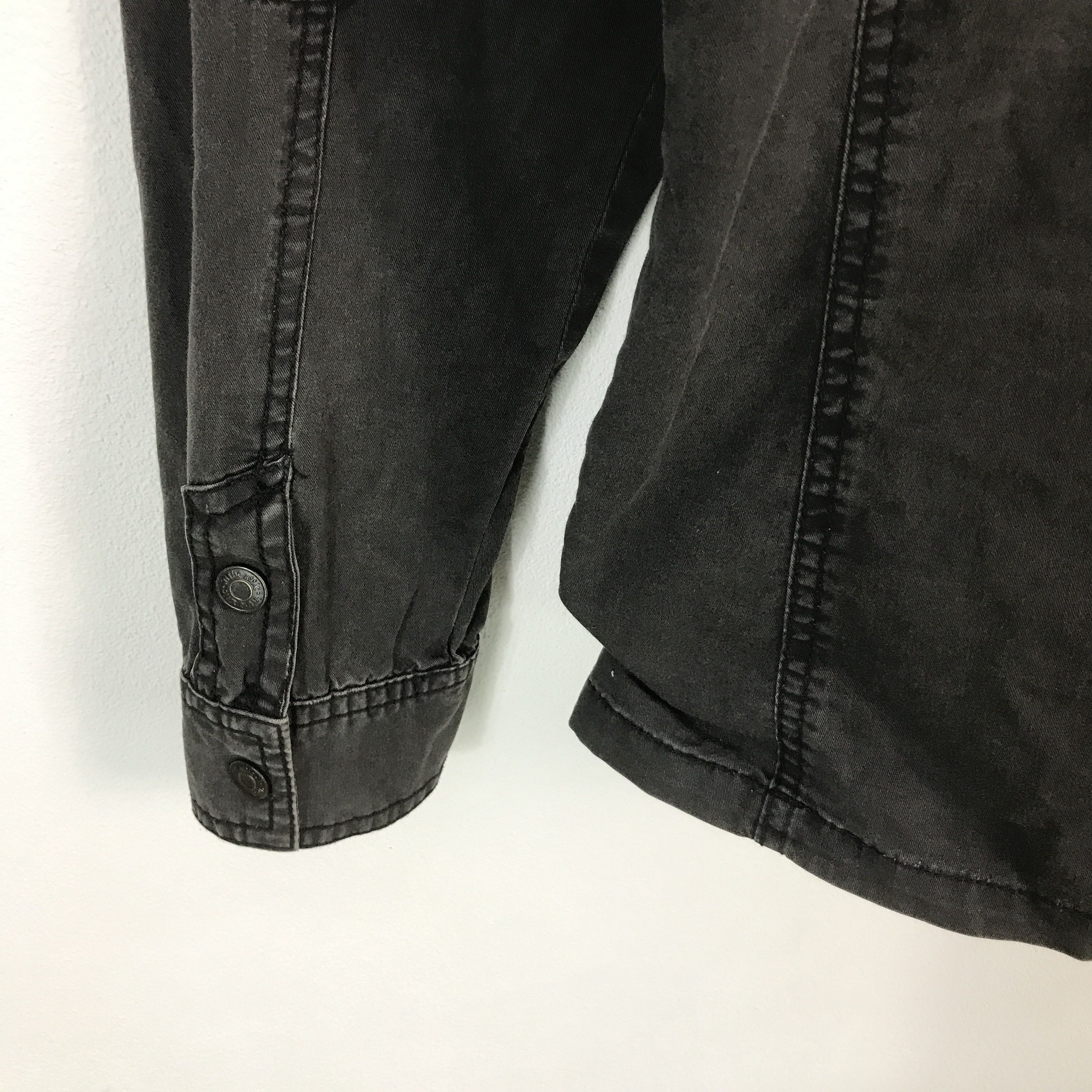 In The Attic × Japanese Brand In The attic black Faded zipper jacket japanese brand Size US L / EU 52-54 / 3 - 9 Thumbnail