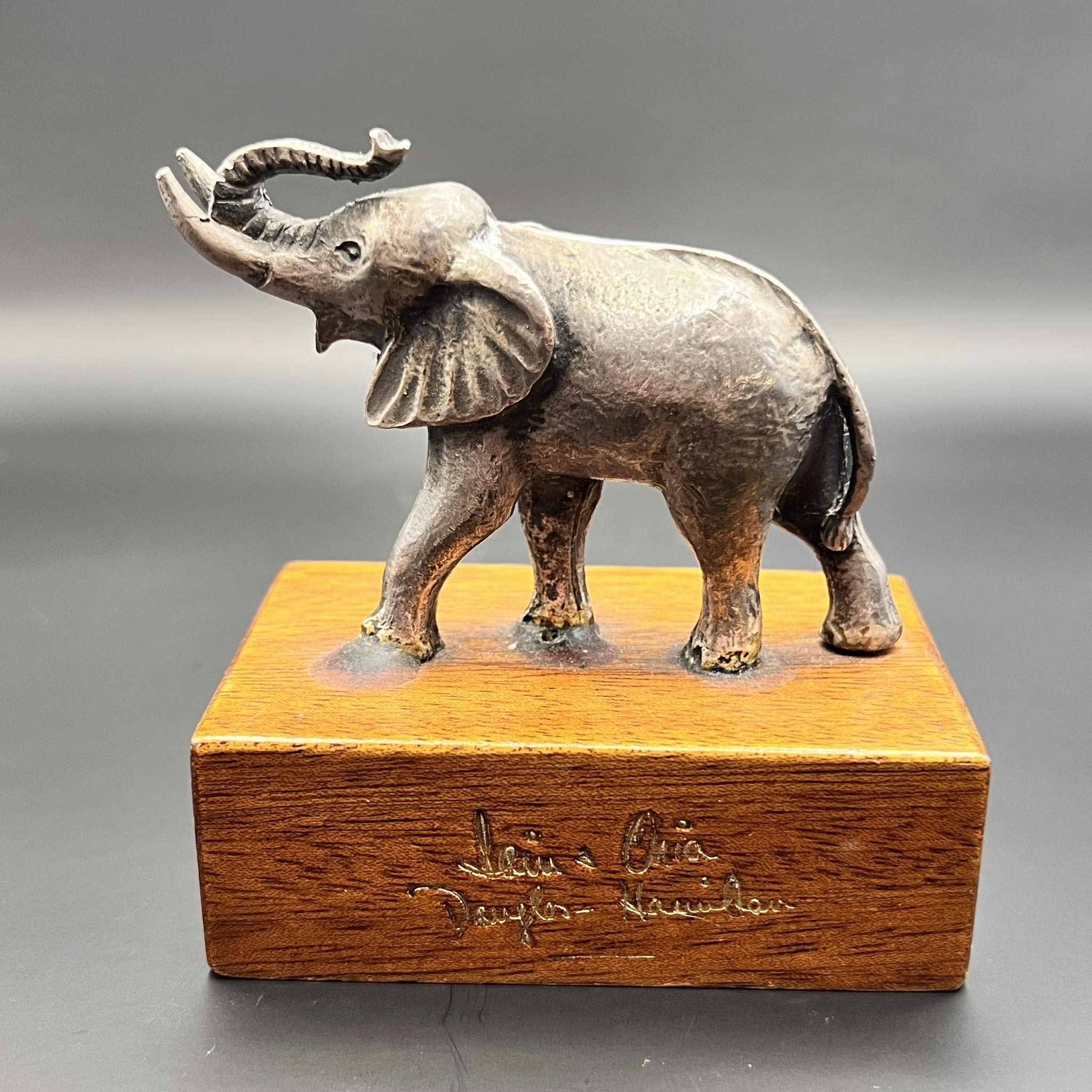 Vintage Heavy Vintage Silver Plated Figure Animal Elephant Size ONE SIZE - 3 Thumbnail