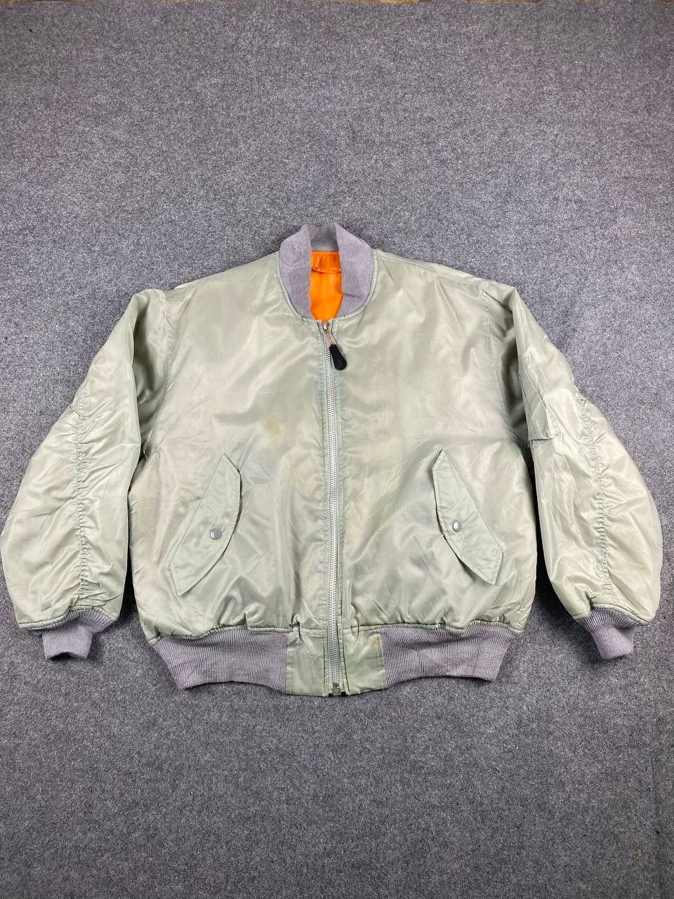Vintage vintage american hero reversible bomber jacket ideal zipper Size US L / EU 52-54 / 3 - 1 Thumbnail