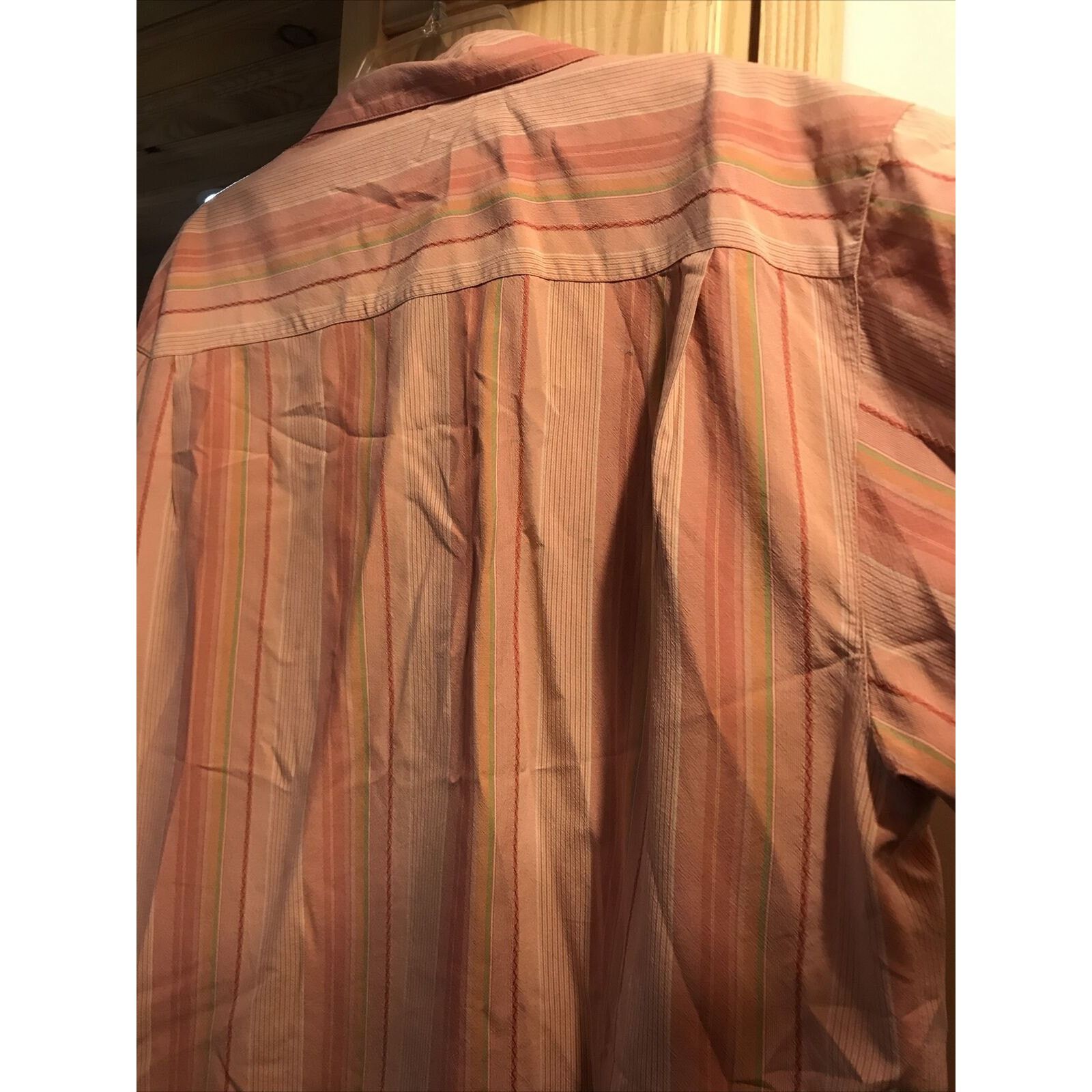 Tommy Bahama Tommy Bahama Men L Salmon Striped Silk Button Hawaiian Shirt Size US L / EU 52-54 / 3 - 11 Thumbnail