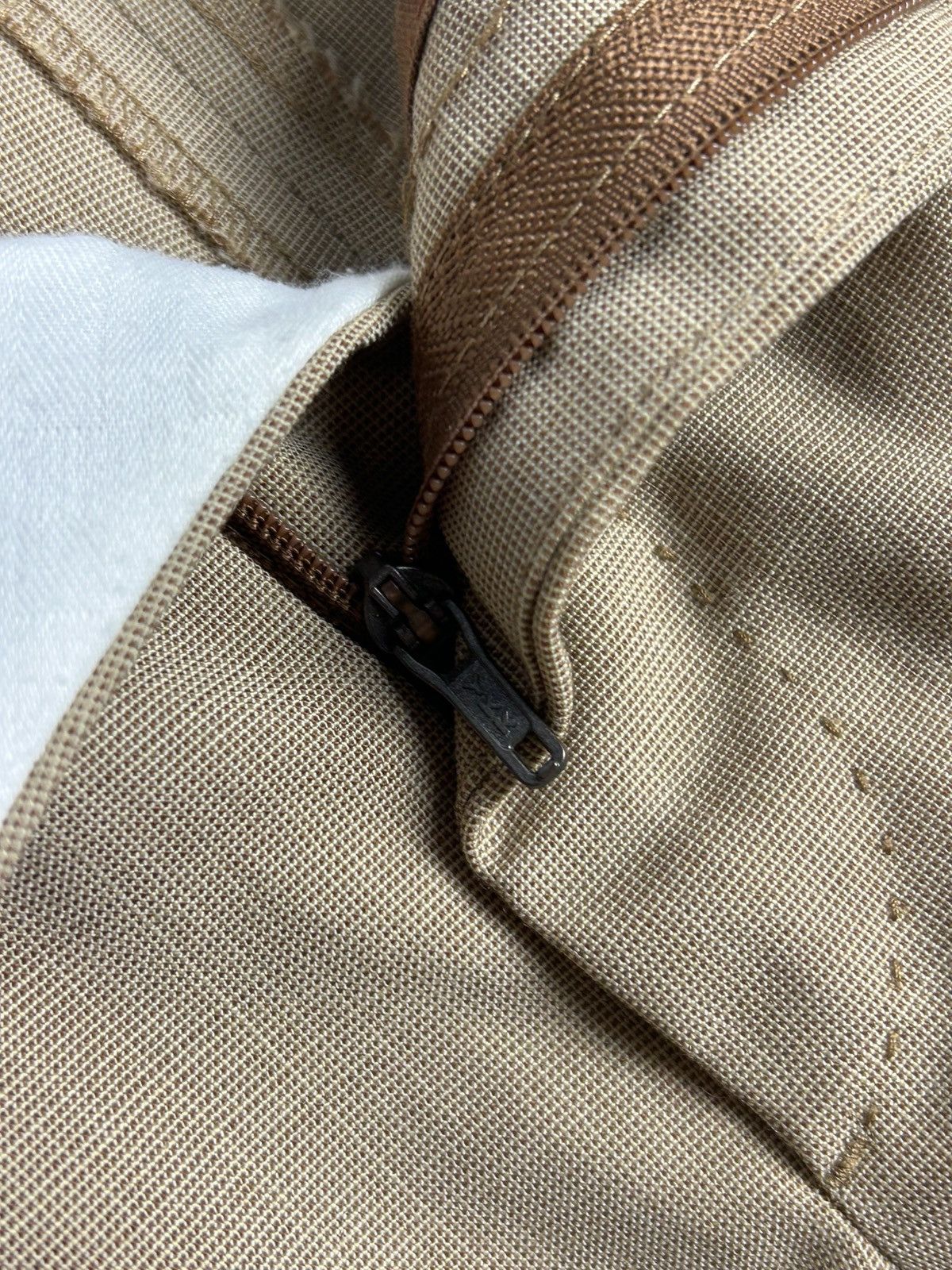 Burberry Burberry Wool Trousers casual pants Size US 36 / EU 52 - 10 Thumbnail