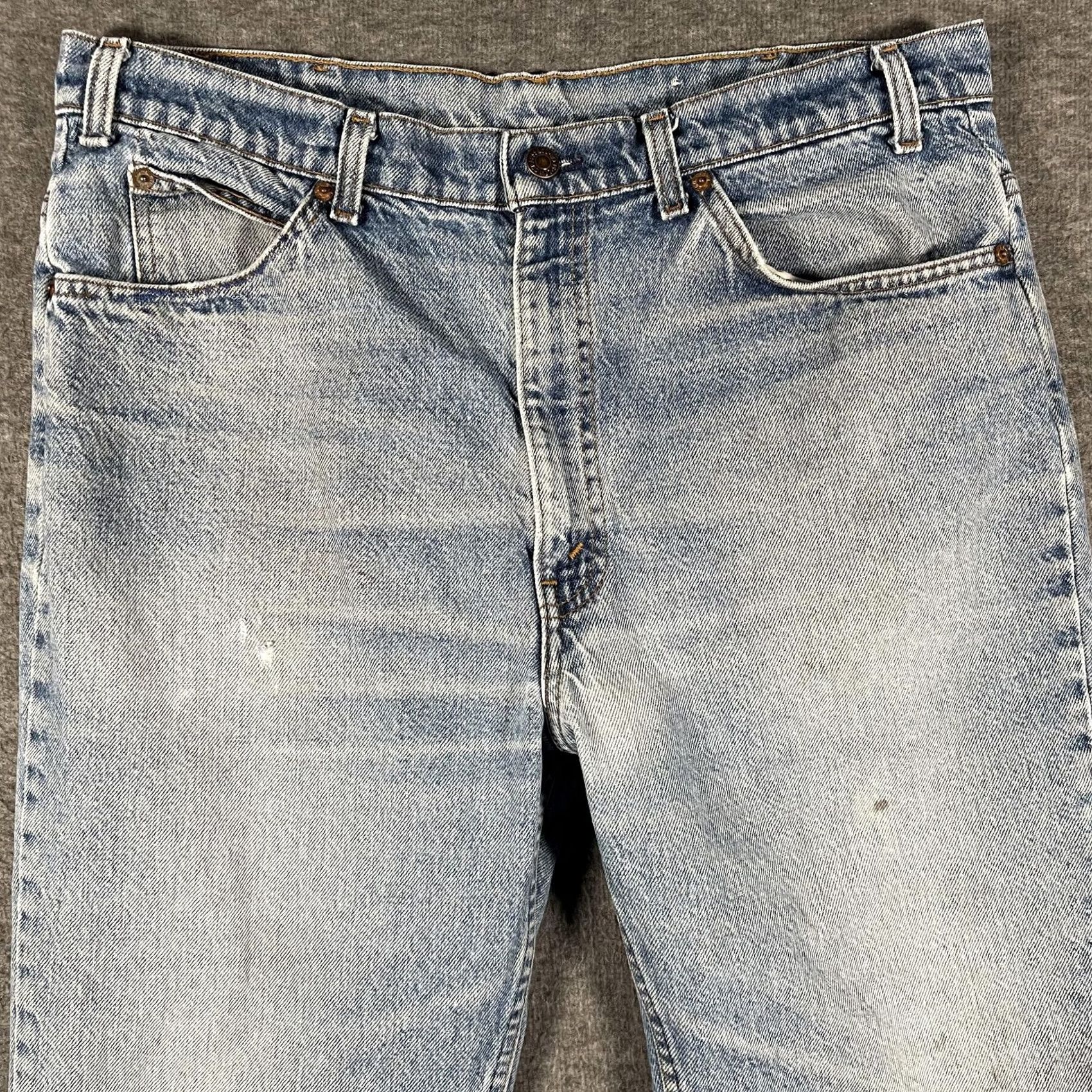 Levi's VINTAGE Levi's Jeans Mens 37x28 Light Blue Distressed Regular Straight Denim Jeans Size US 37 - 3 Thumbnail