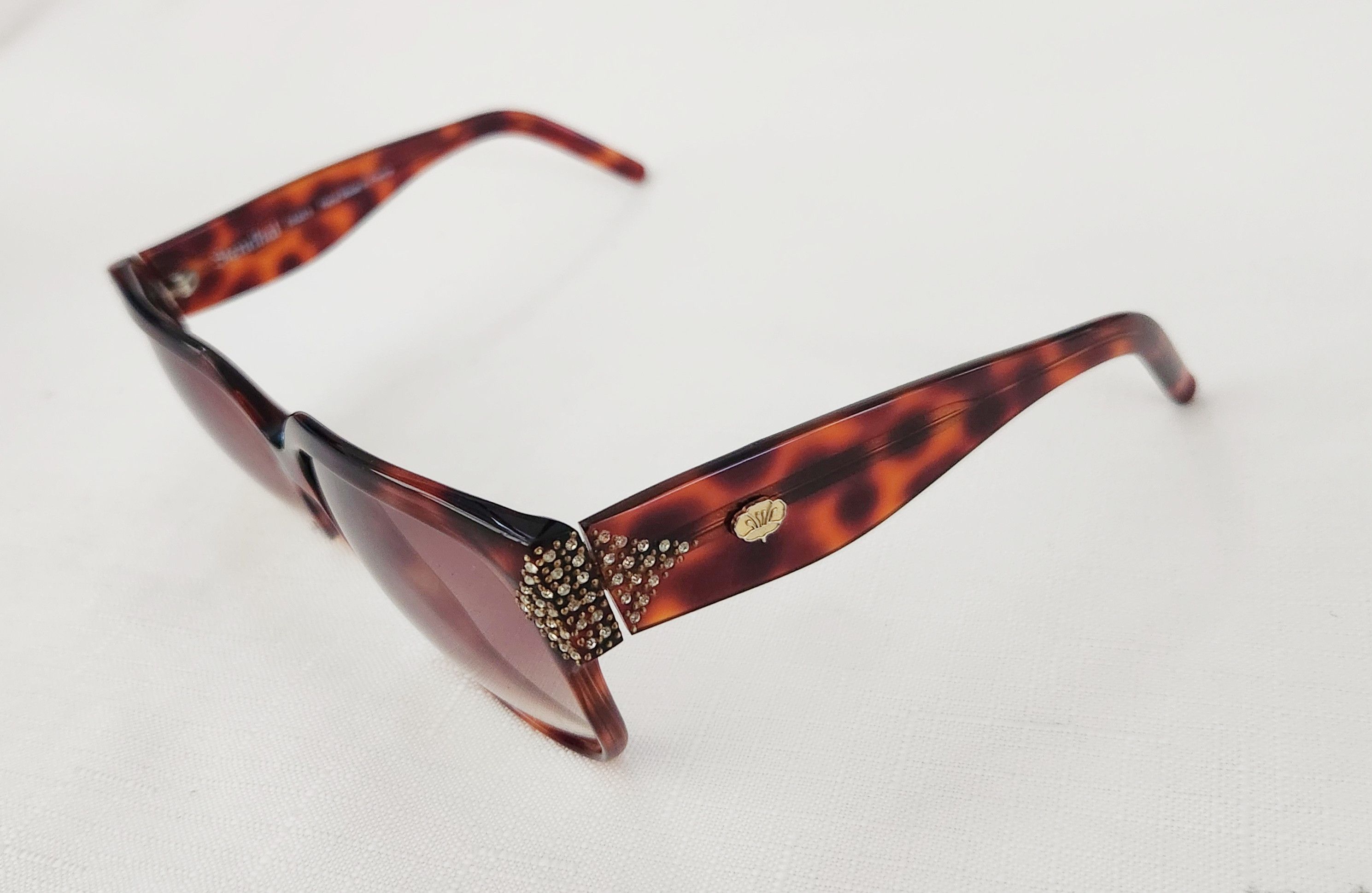 Designer × Vintage Stendhal Vintage Sunglasses Tortoise shell with Rhinestones Size ONE SIZE - 2 Thumbnail