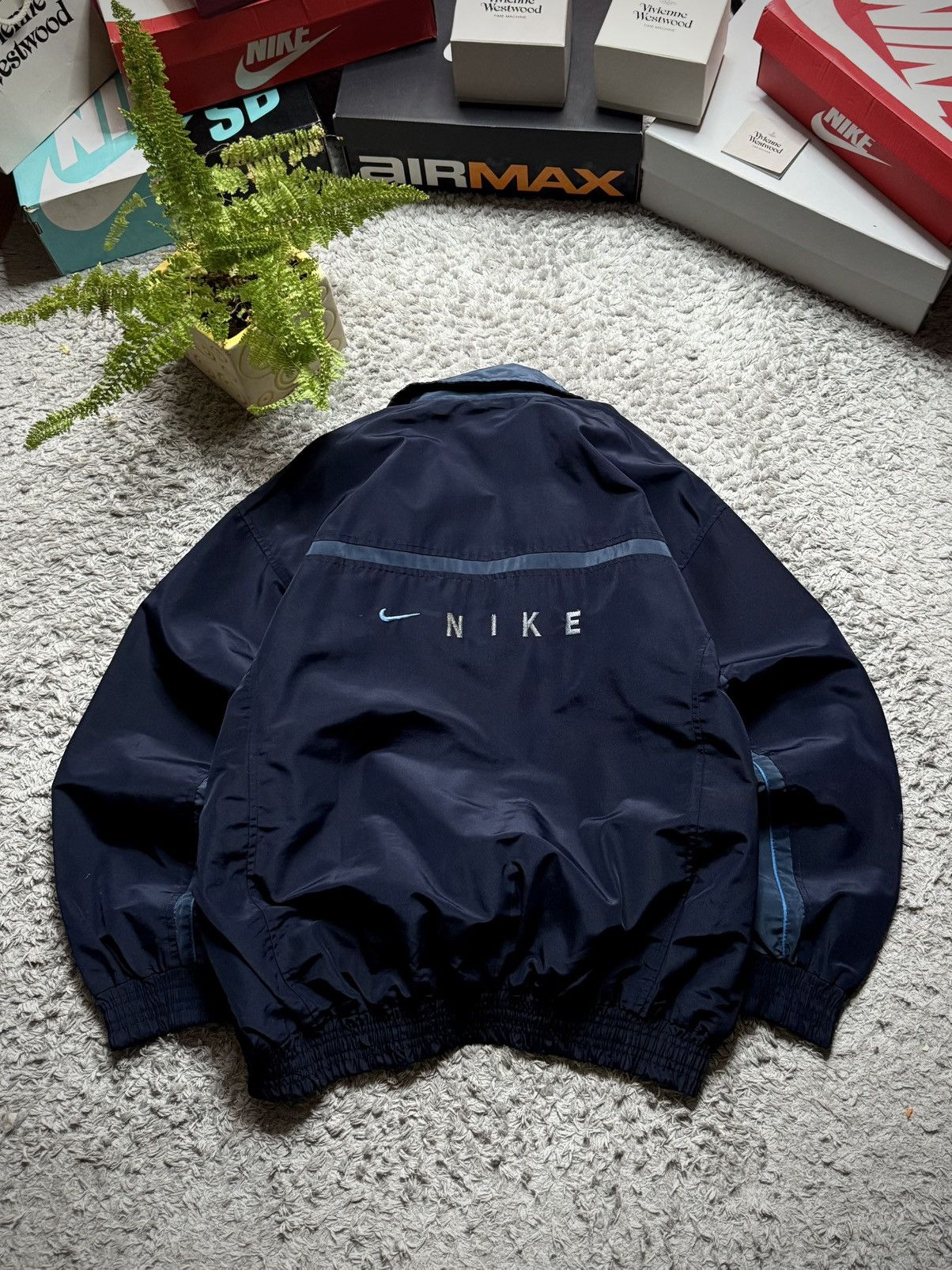 Nike 90s Nike Jacket Retro Big Logo Rare Vintage Swoosh Rap Size US M / EU 48-50 / 2 - 1 Thumbnail