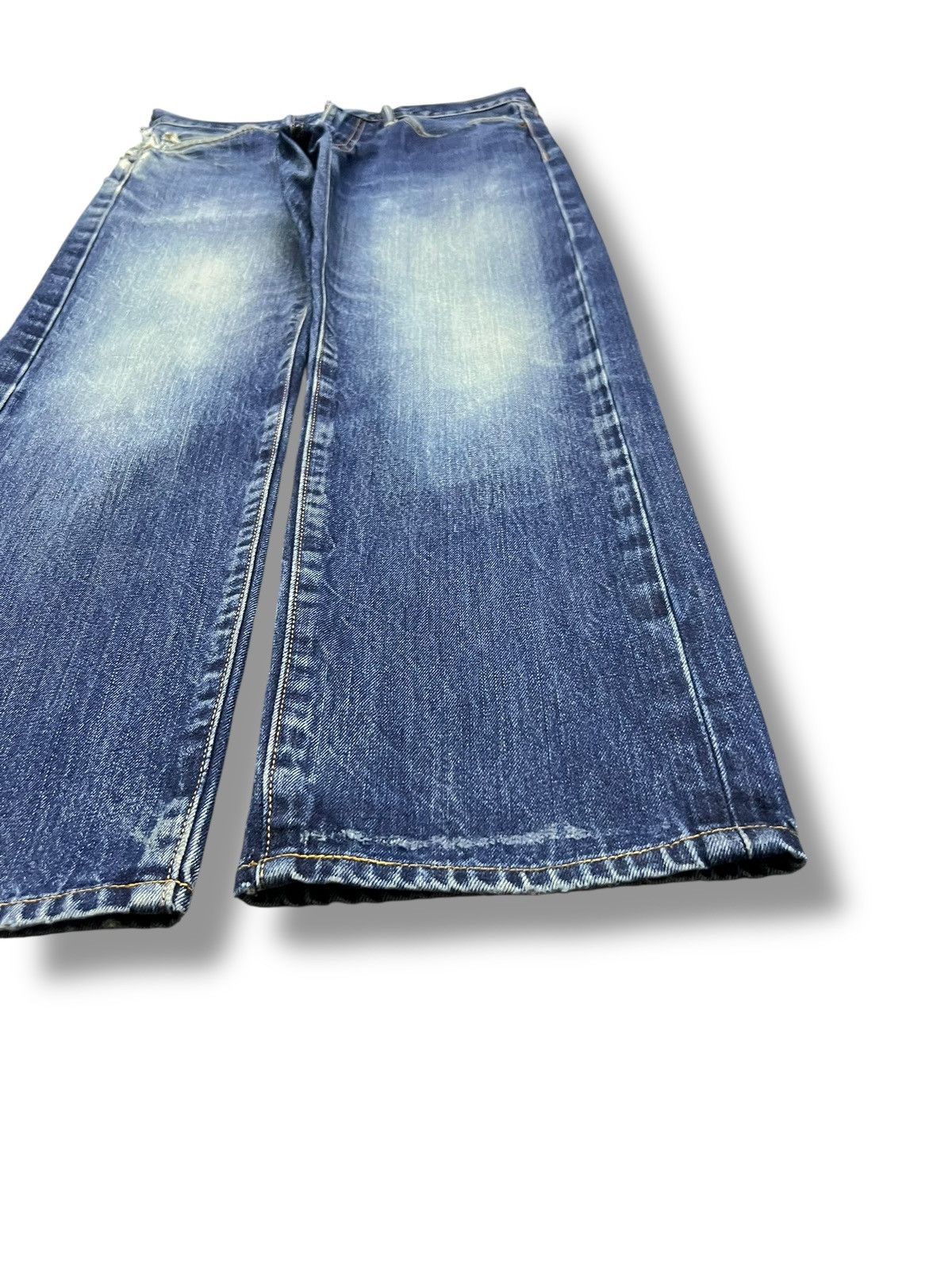 Levi's Vintage Levi’s 505 - Faded Wash, Distressed Denim Size US 32 / EU 48 - 7 Thumbnail