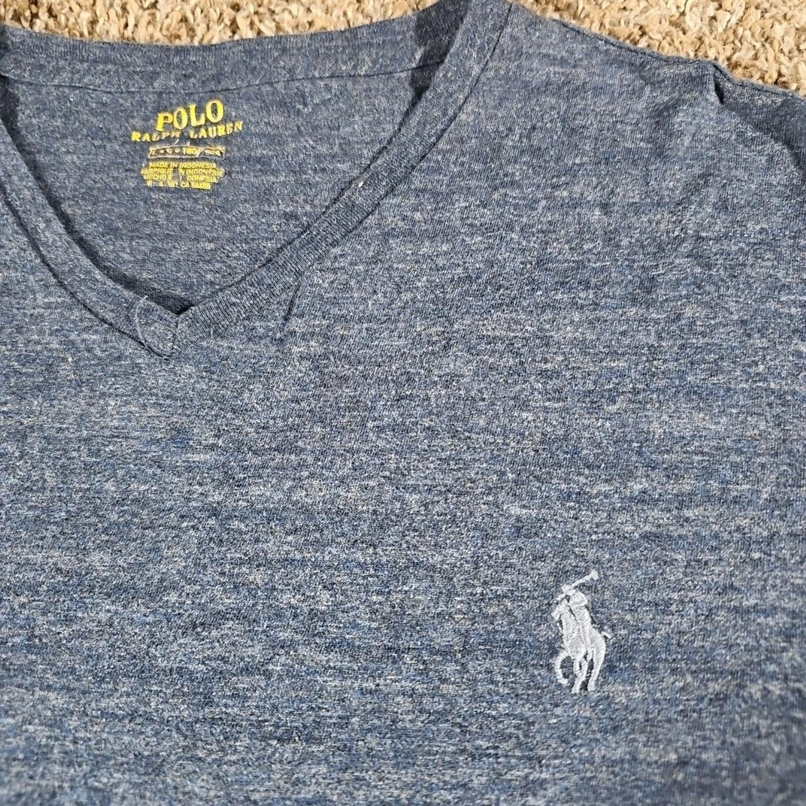 Polo Ralph Lauren Polo Ralph Lauren Large Blue Vneck Size US L / EU 52-54 / 3 - 2 Thumbnail