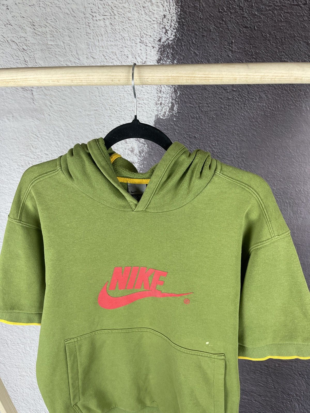 Nike × Vintage Nike vintage y2k green big logo short sleeve hoodie swoosh Size US M / EU 48-50 / 2 - 8 Thumbnail