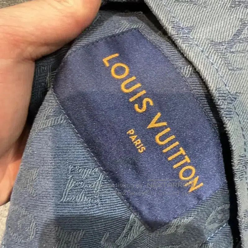 Louis Vuitton Louis Vuitton Denim Jacket in Blue . Size US M / EU 48-50 / 2 - 4 Thumbnail