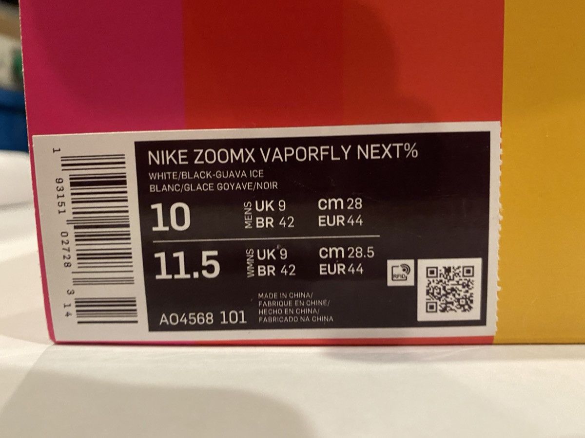 Nike Nike Zoom X Vaporfly Next % “Be True” Size 10 DS Size US 10 / EU 43 - 9 Thumbnail