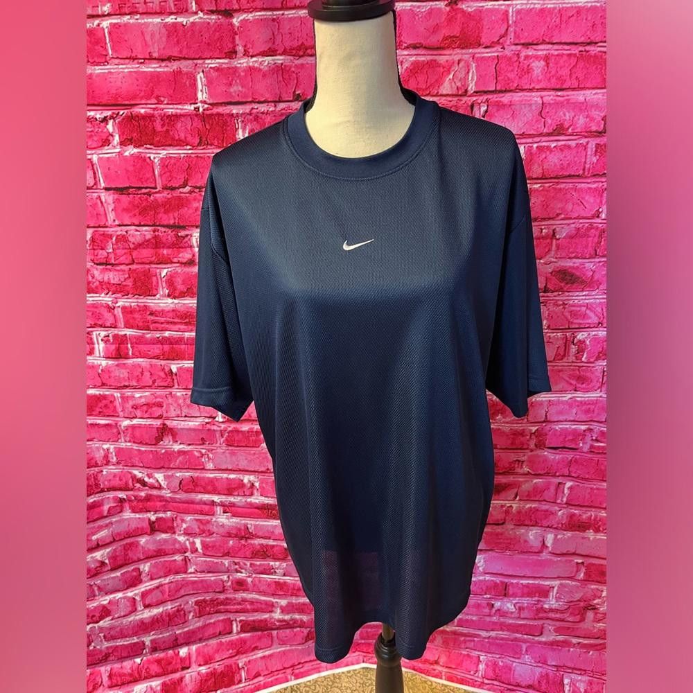 Nike NIKE Graphic Logo Crewneck Short Sleeve blue Activewear Tee Size US L / EU 52-54 / 3 - 1 Thumbnail