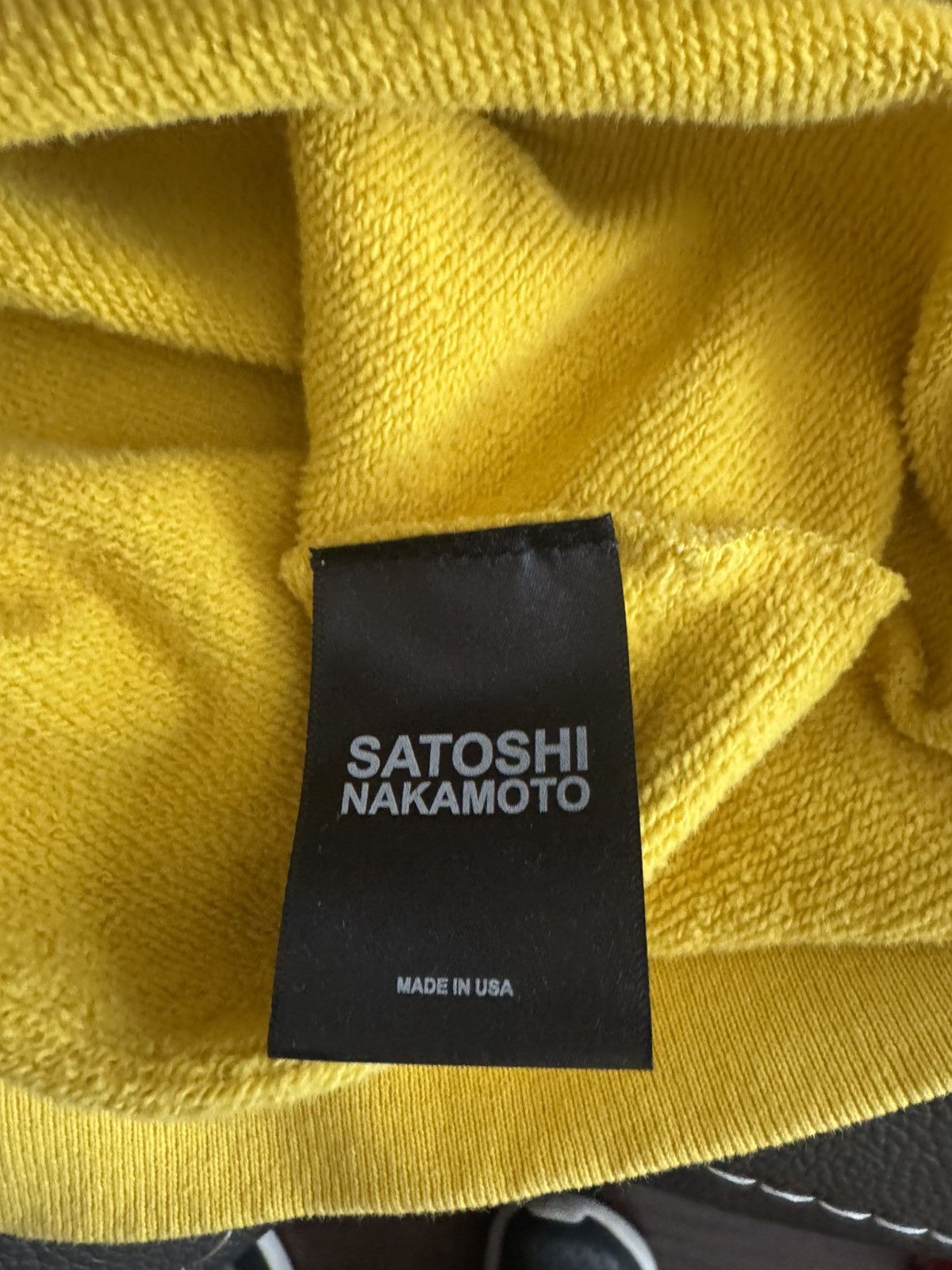 Satoshi Nakamoto Satoshi Nakamoto Sweater Size US XL / EU 56 / 4 - 5 Thumbnail