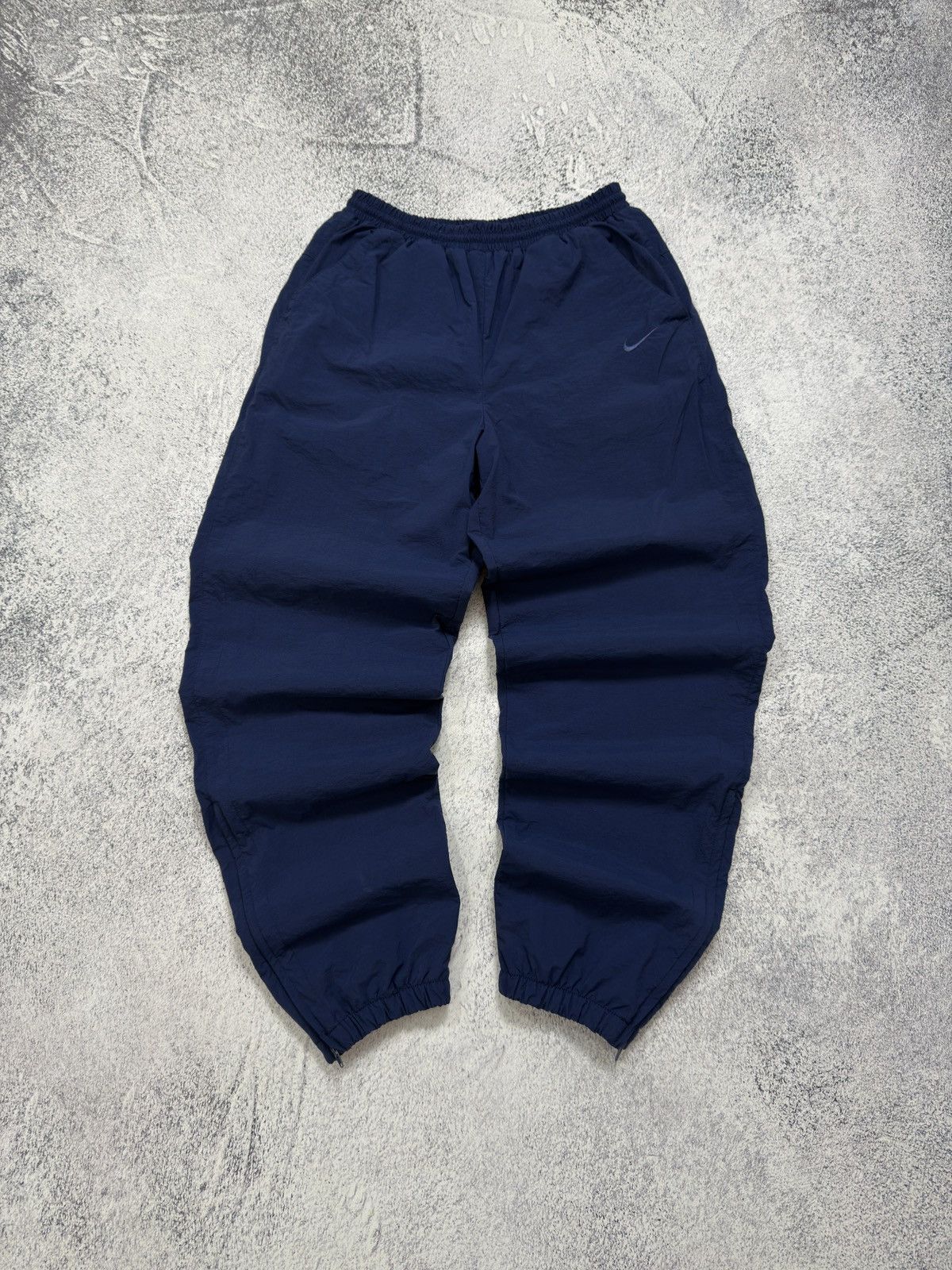 Nike Nike Vintage Baggy Pants Mini Swoosh Sweatpants Japanese Y2K Size US 34 / EU 50 - 1 Thumbnail